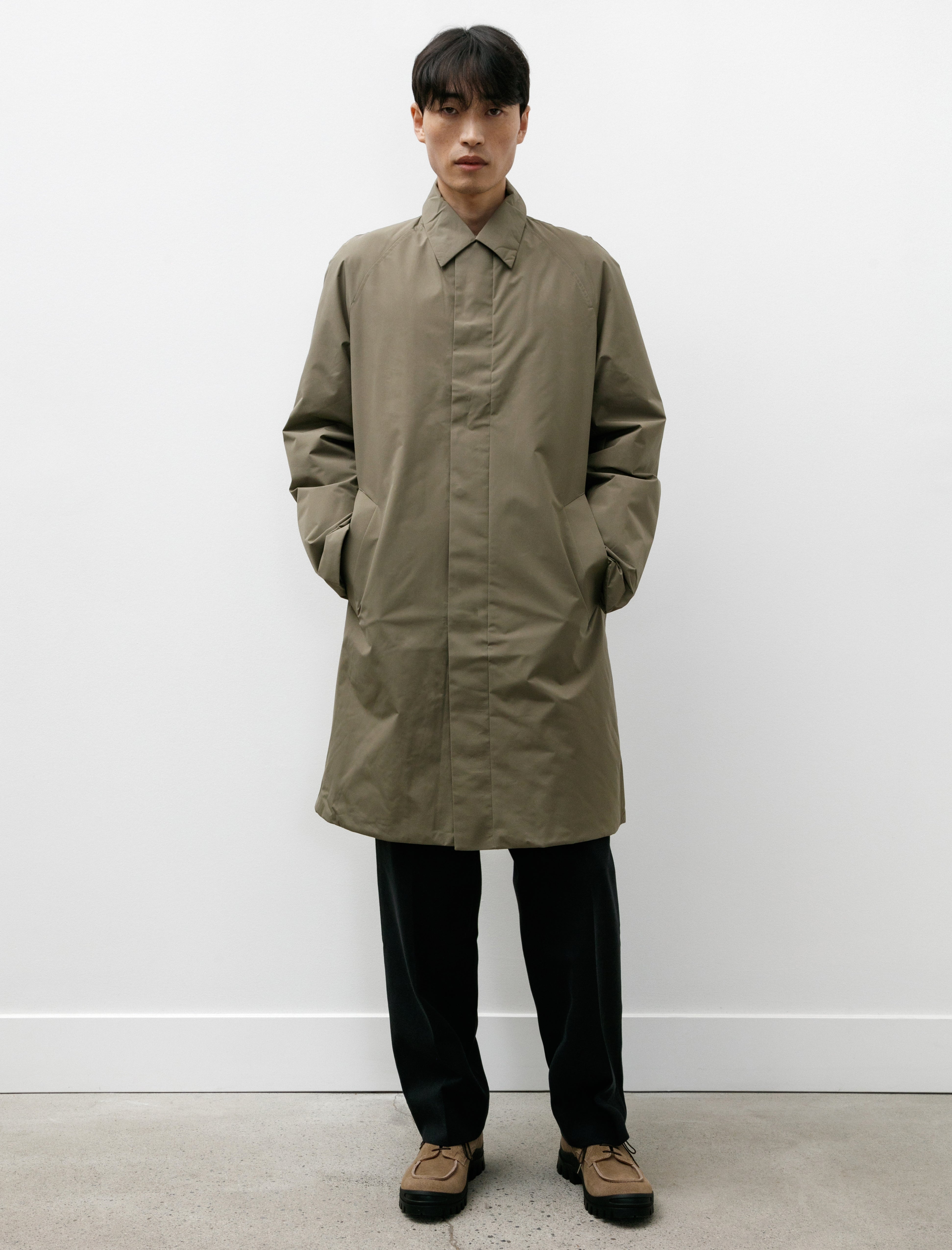 Norse Projects Vargo Raglan Mac Coat Windstopper Sediment Green