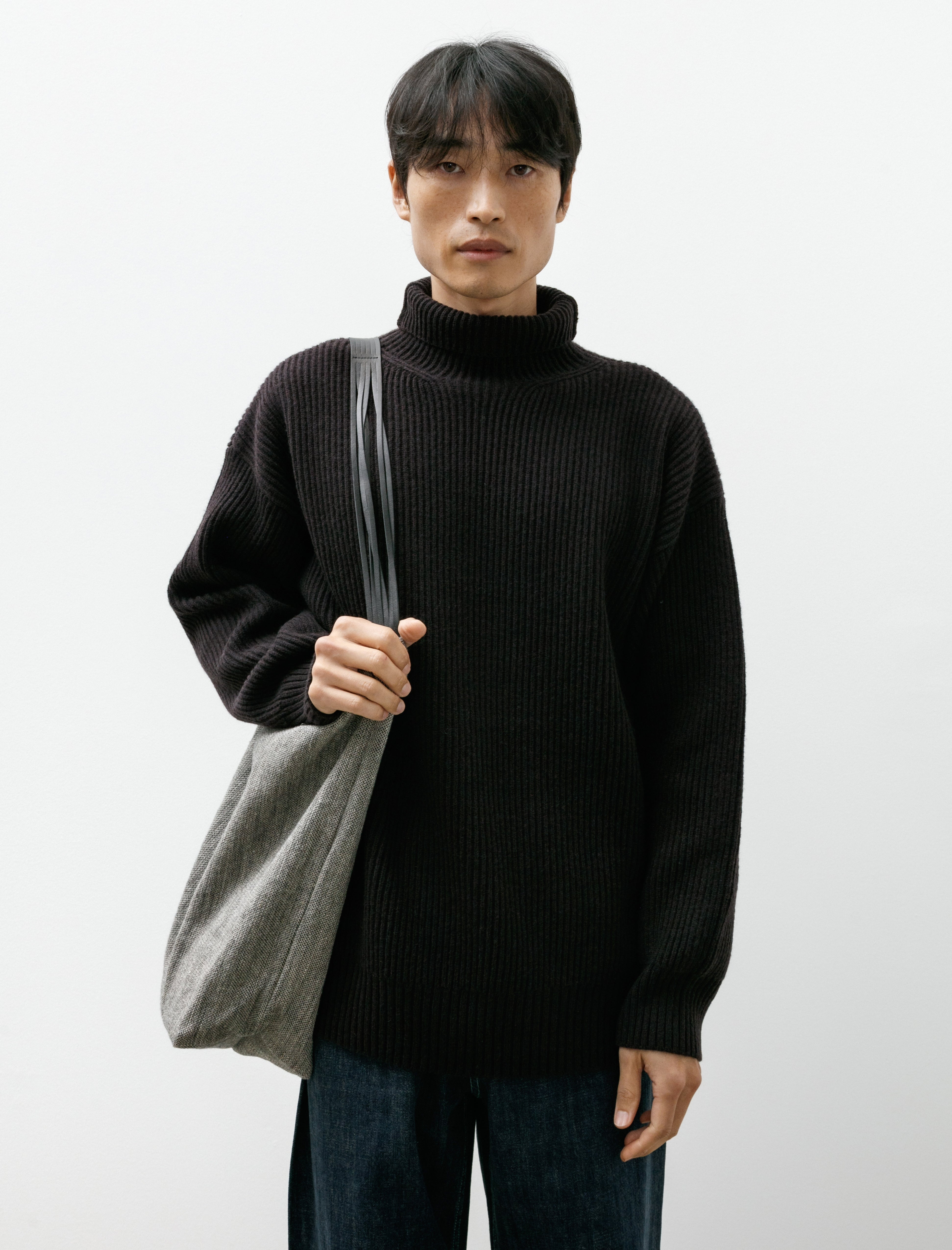 Seya Seya x Isaac Reina Linen Chasen Bag Lauze