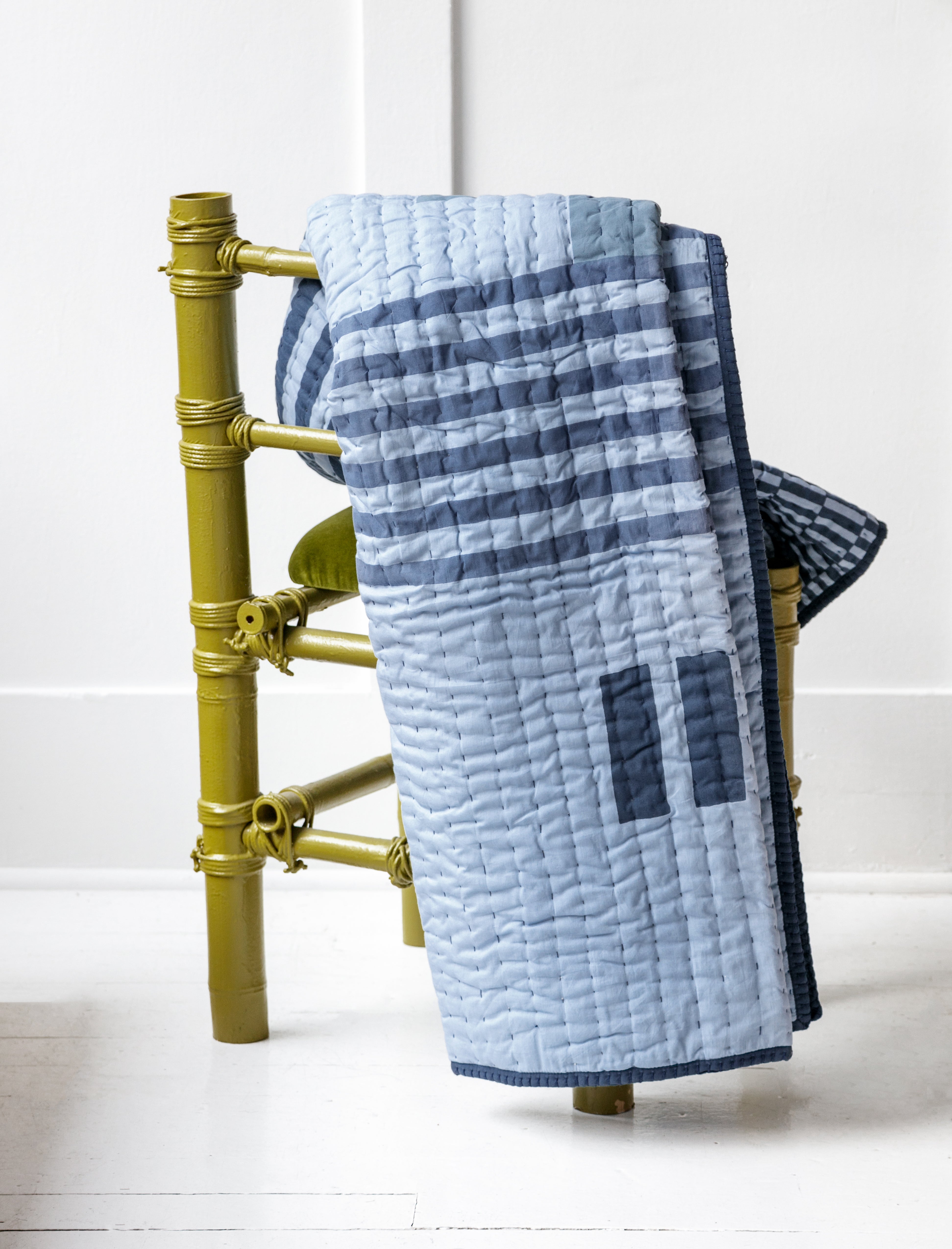 Studio Ford Quilted Throw Gunta