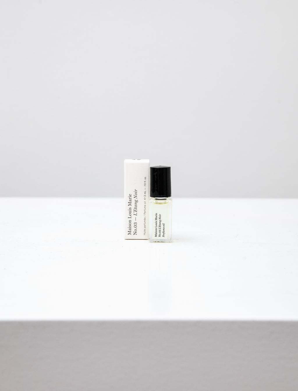Maison Louise Marie Roller Perfume Oil - No.03 Étang Noir – Neighbour