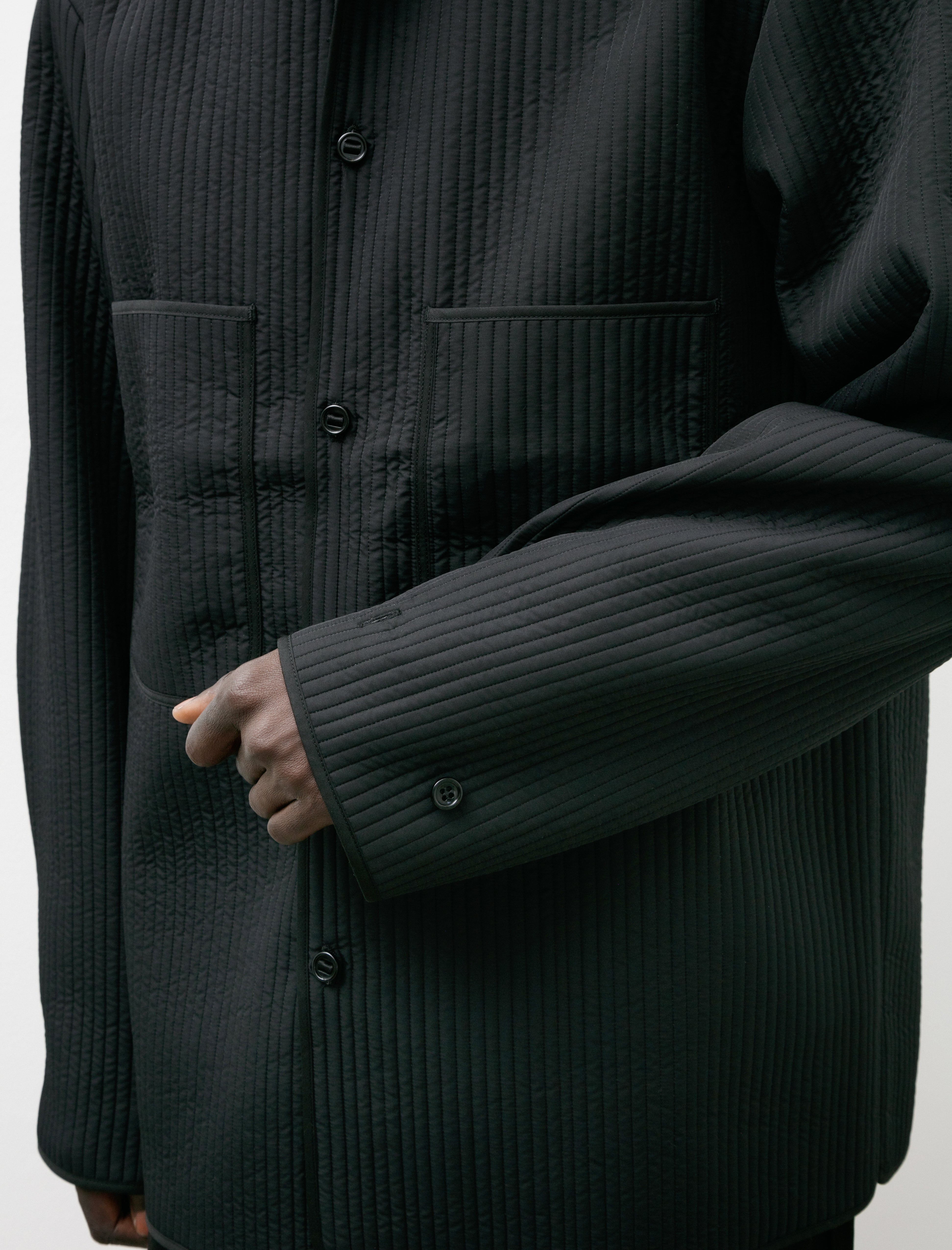 MAN-TLE R17 Outer-4 Black Nubi