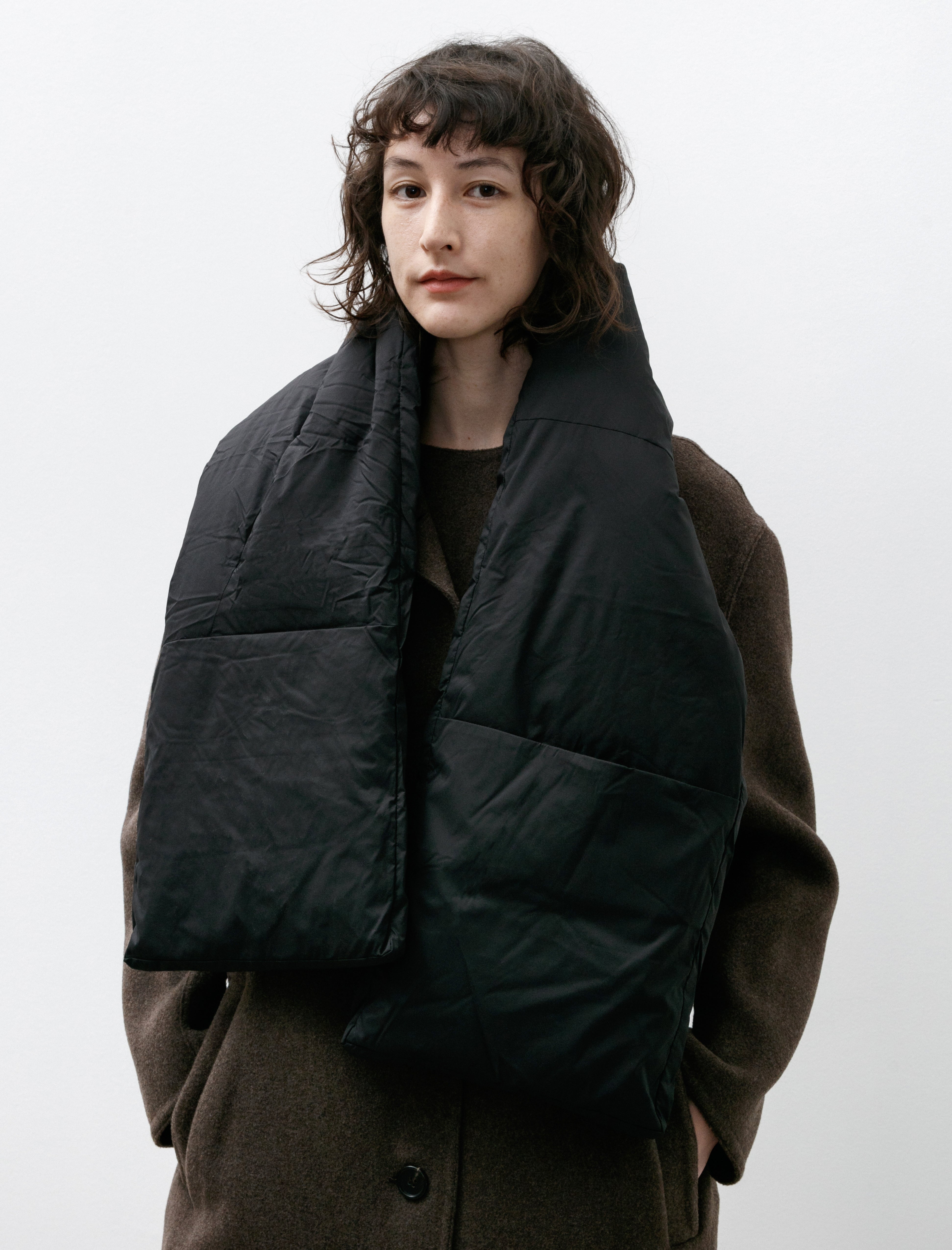 Veilance Conduit Scarf Black