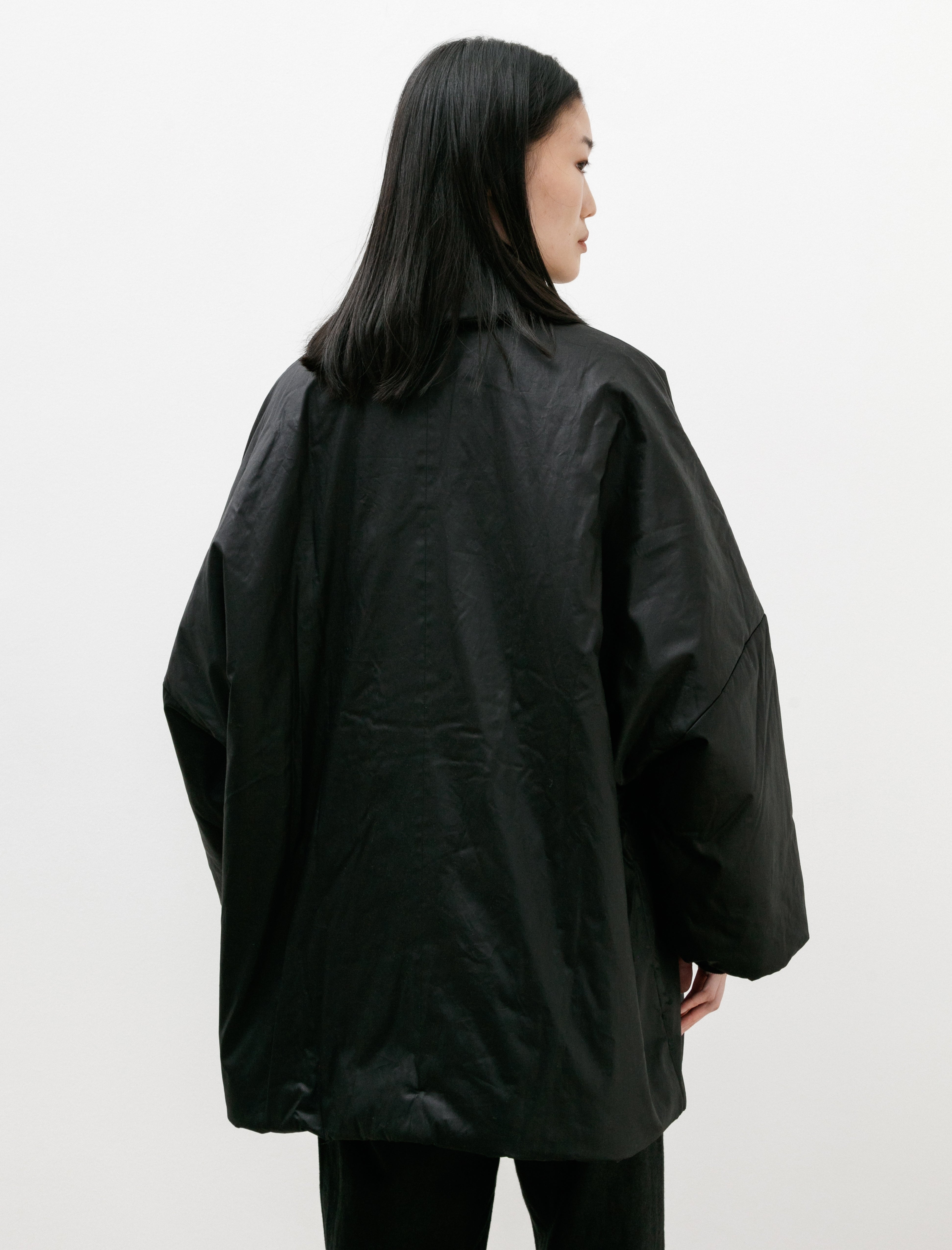 Casey Casey Triangle Coat Lacqed Black