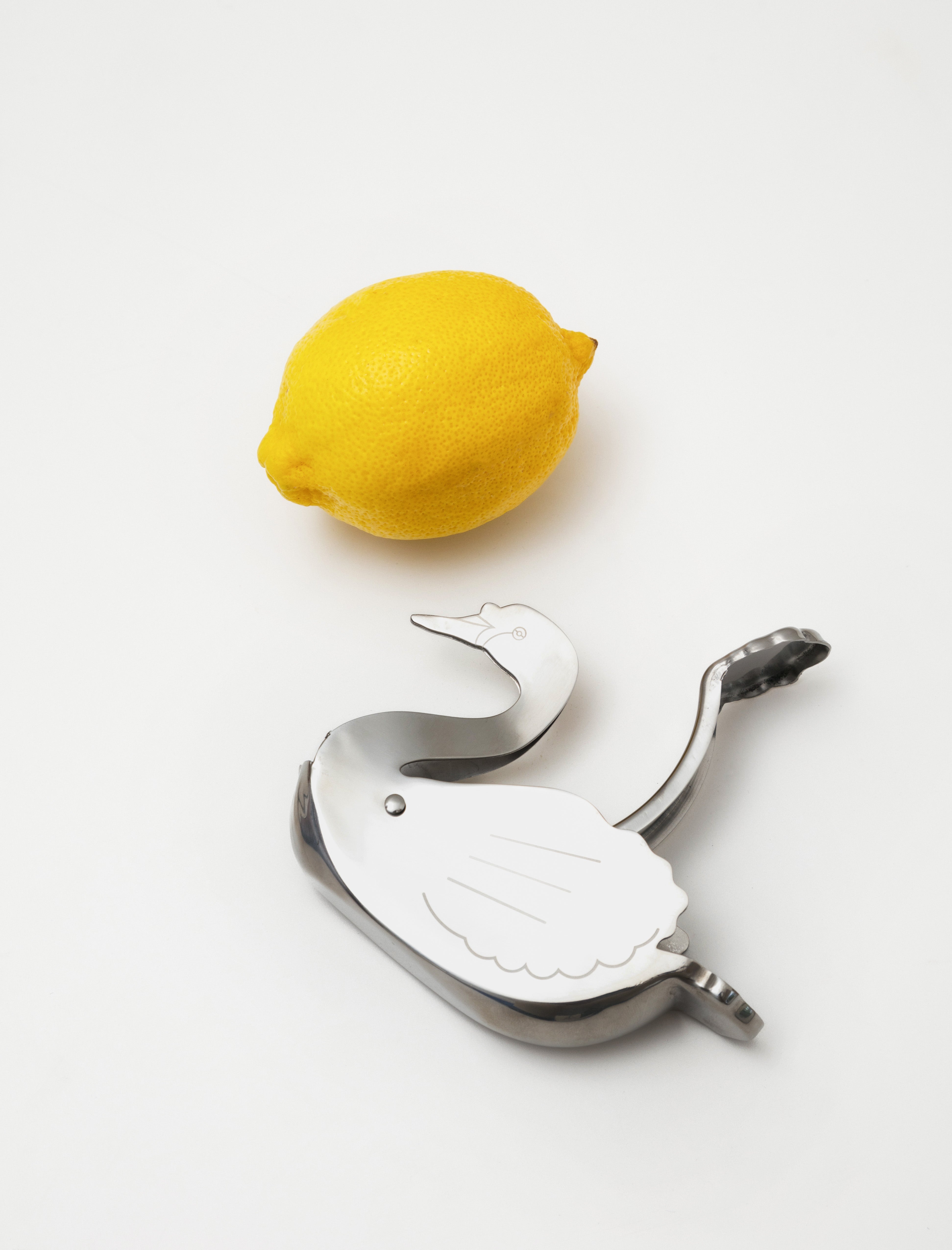 Gohar World Swan Lemon Squeezer