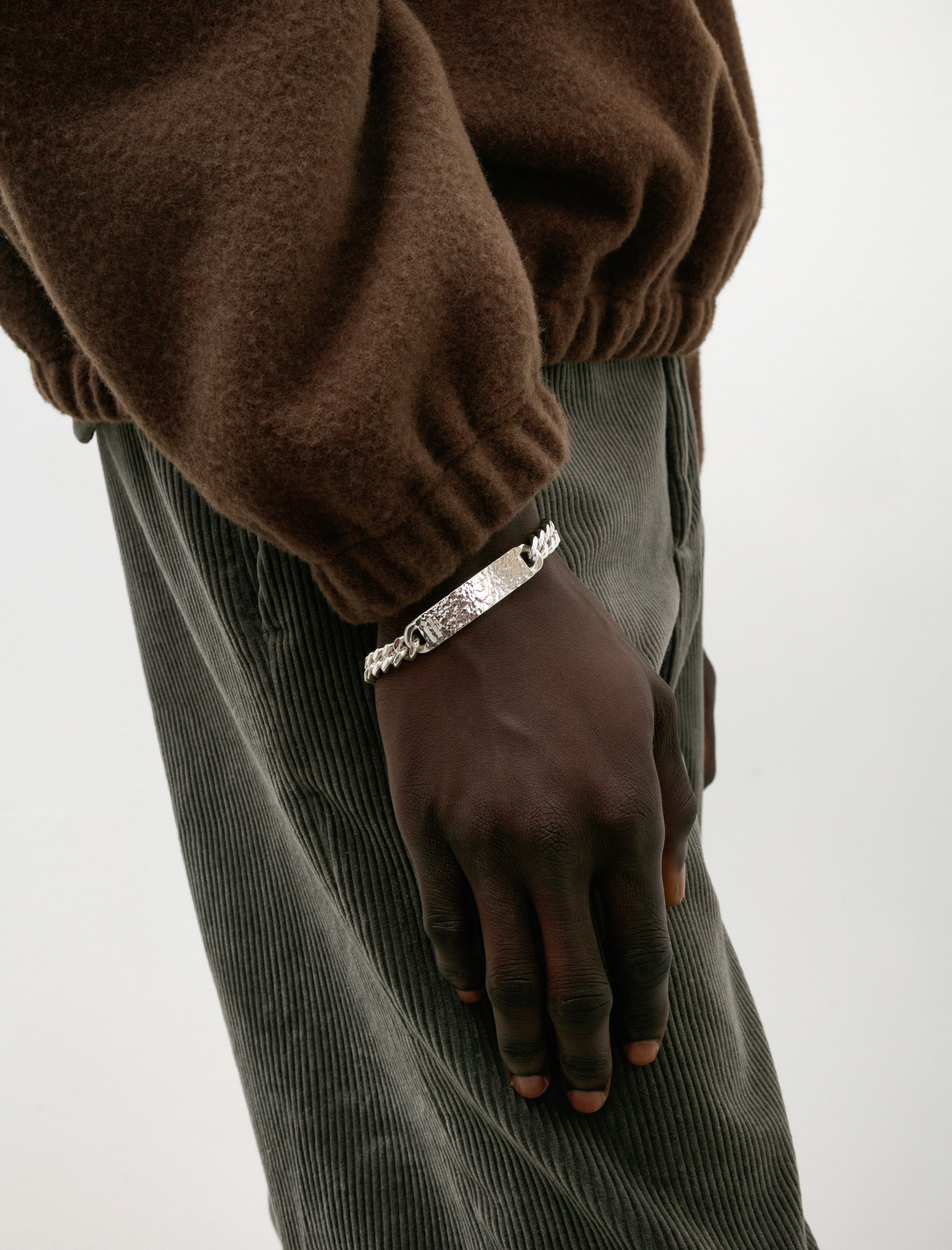 UK sizing but equivalent US ring size listed