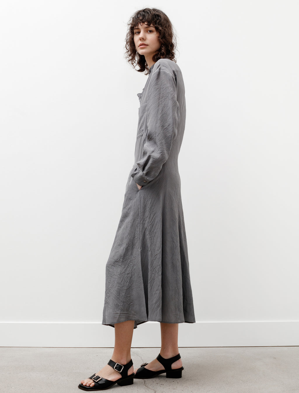 N-COLLAR WASHABLE DRESS　グレー Lemaire Gusset Collar Shirt Dress Aluminum – Neighbour