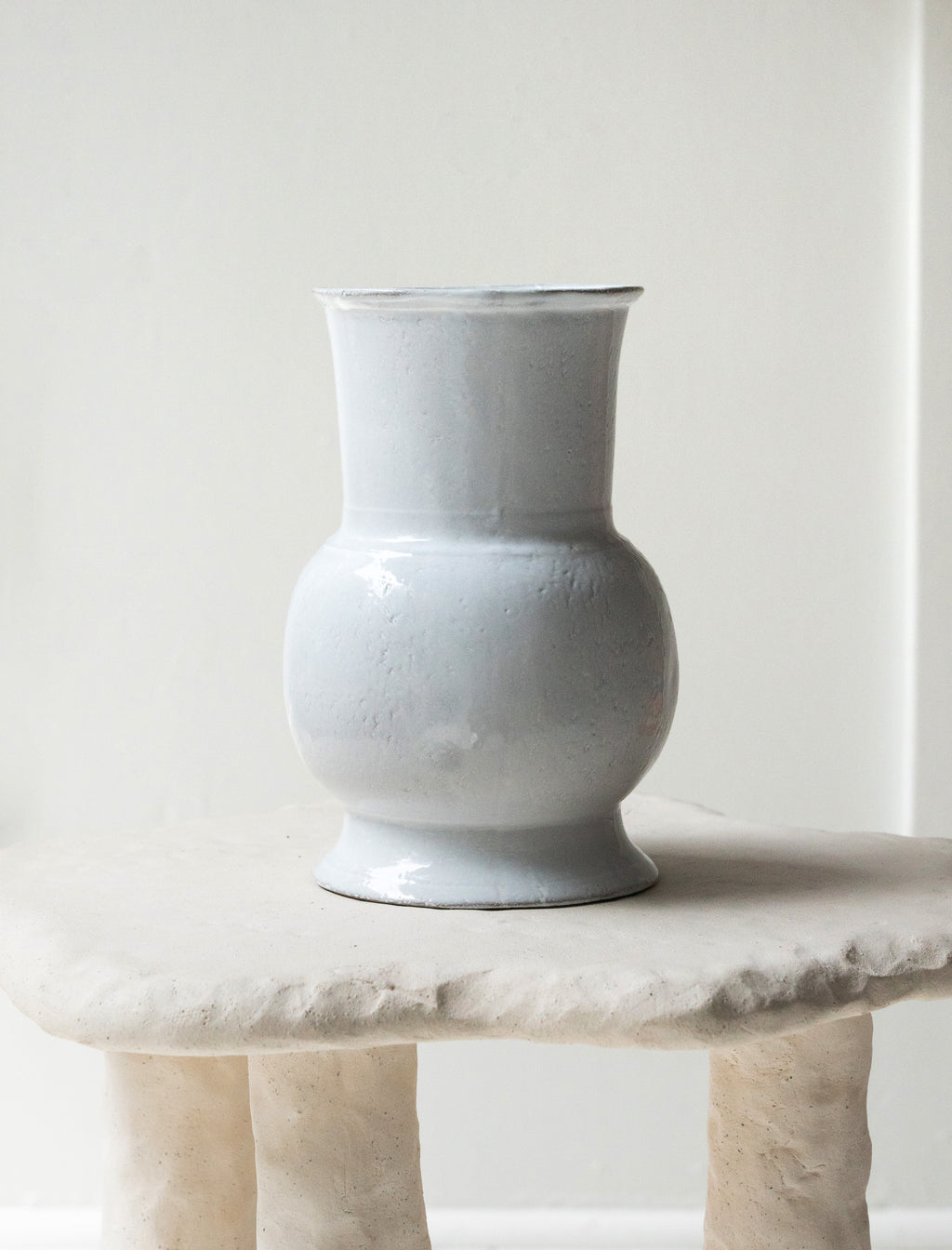 Astier de Villatte Colbert Vase – Neighbour