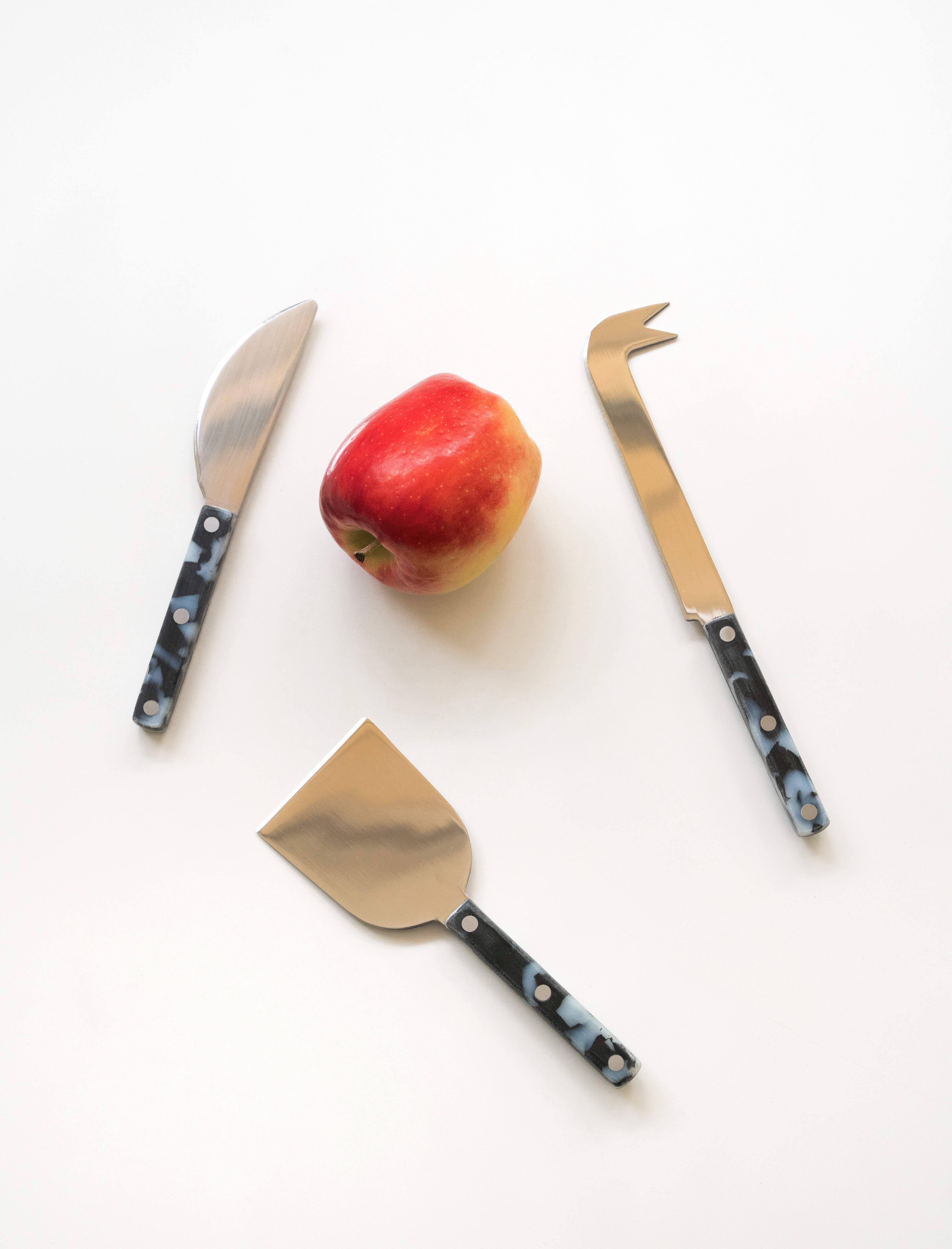 Fredericks and Mae Cheese Knives Set