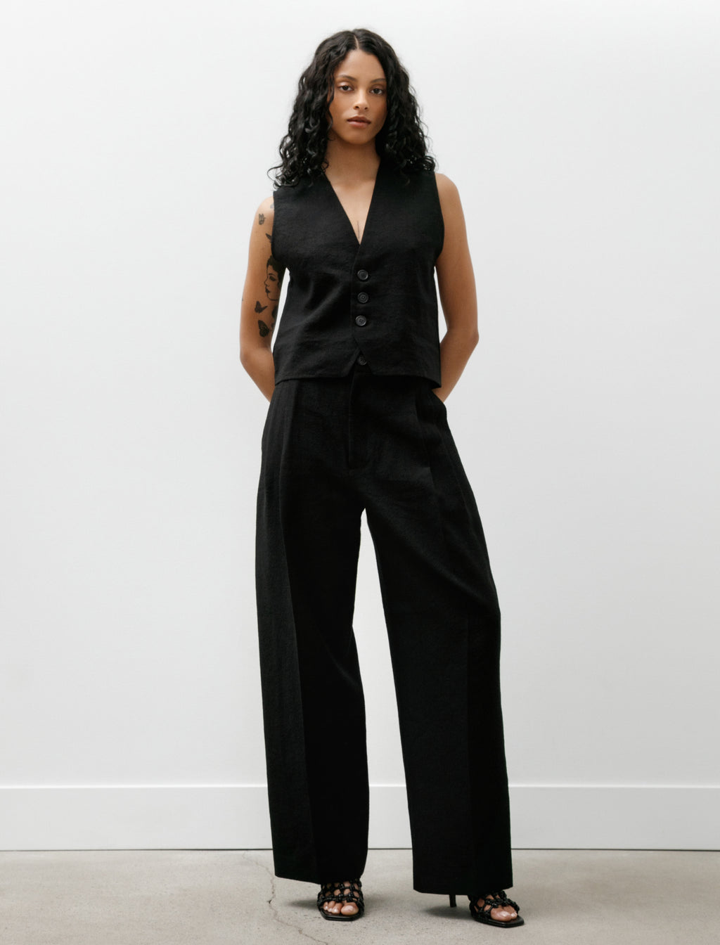 Cristaseya Double Pleated Wide Pants Crepe Black – Neighbour