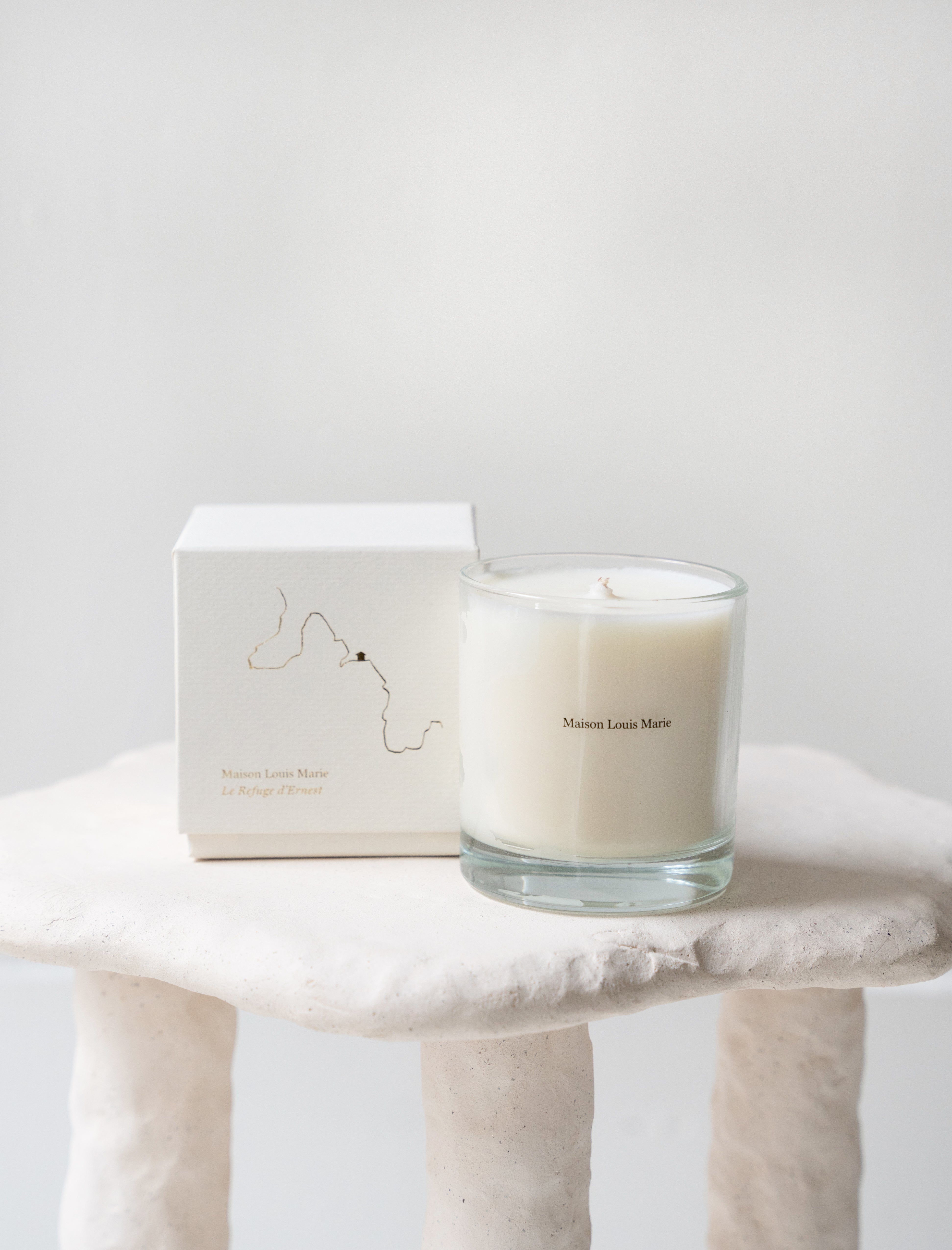 Le Refuge D'Ernest Candle