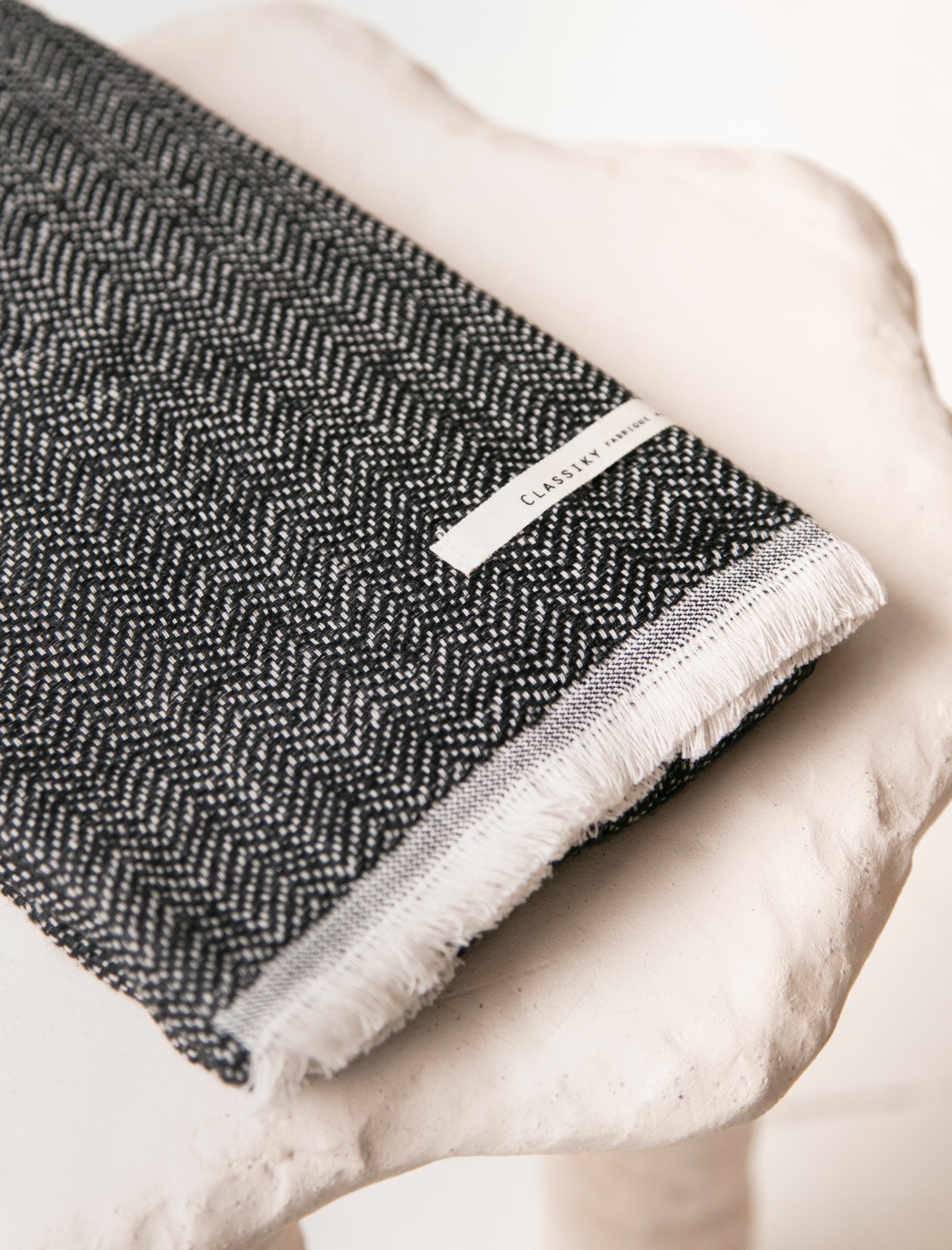 Classiky Herringbone Hand Towel Black