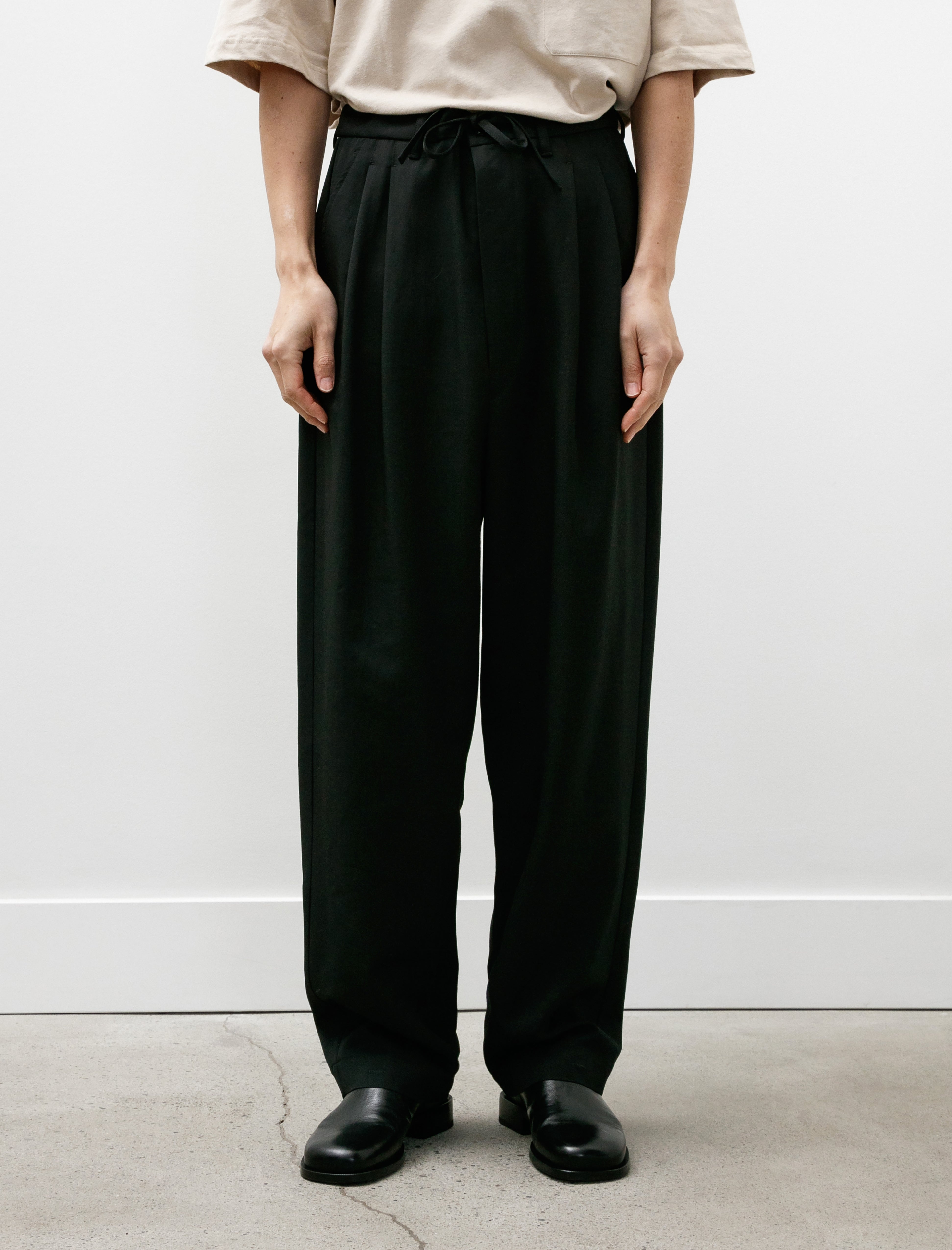 Lemaire Drawstring Pleated Pants Black