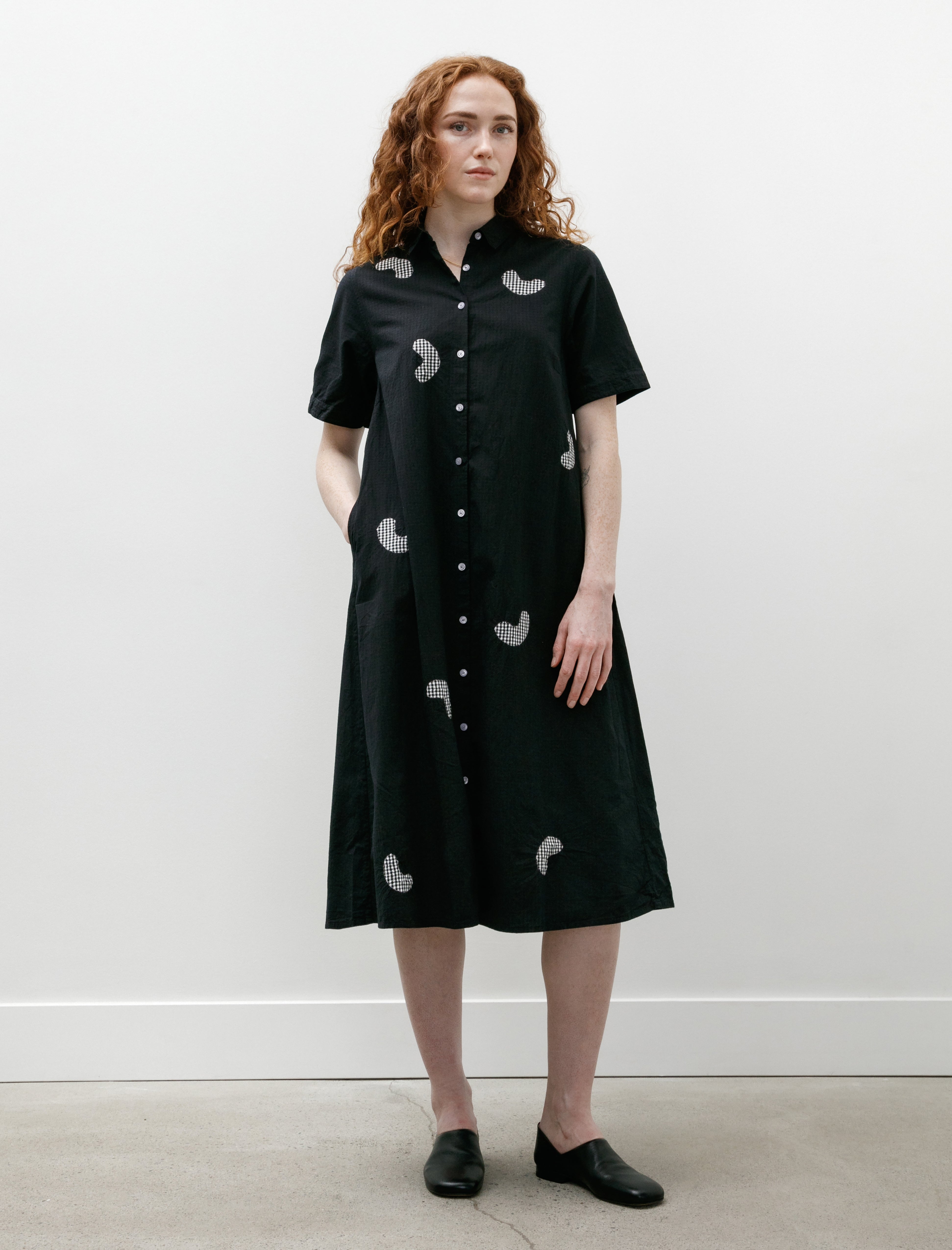 Suzusan Koboushi Shibori Smile Cotton Gingham Dress Black/Black