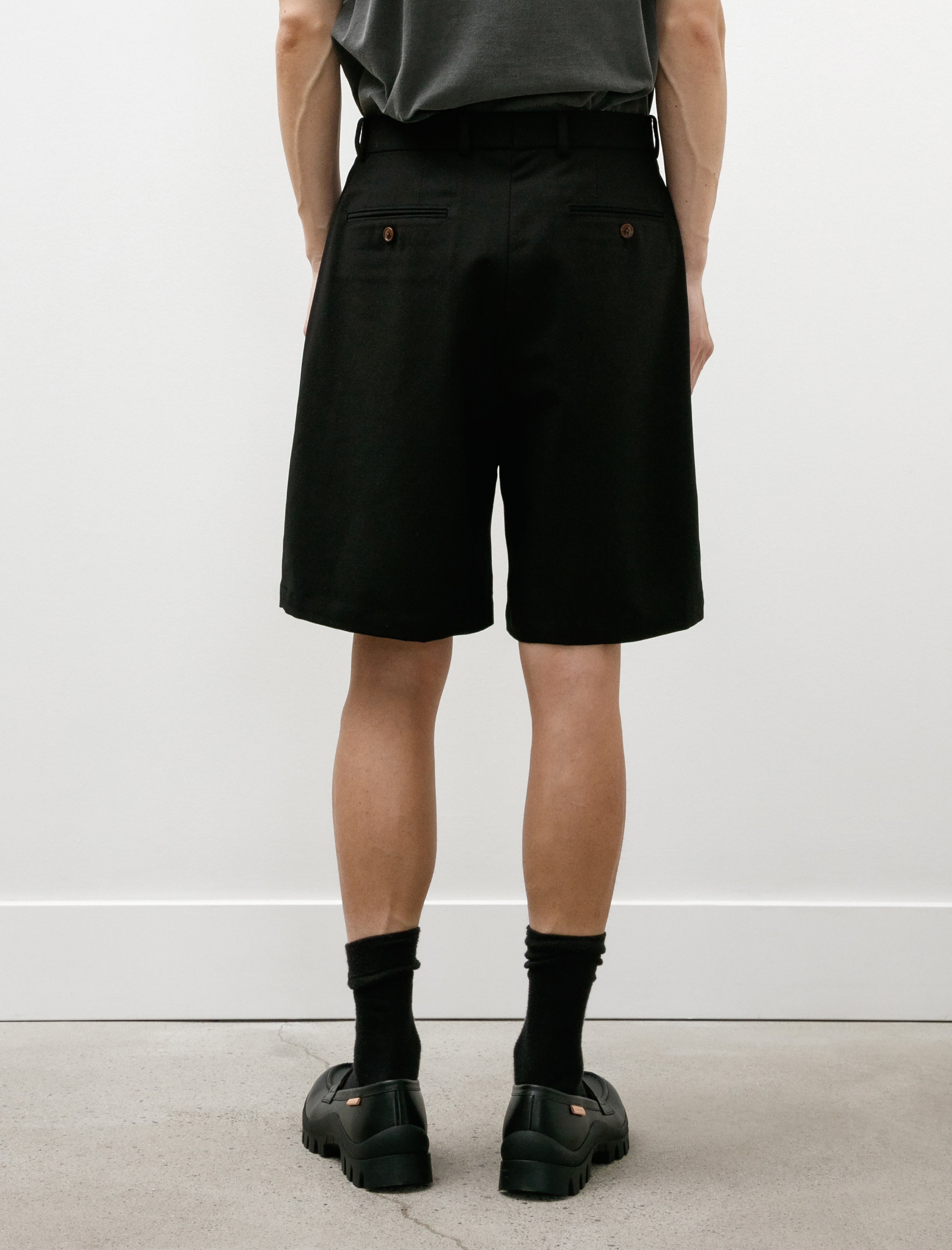 Neat Neat Chino Shorts Black