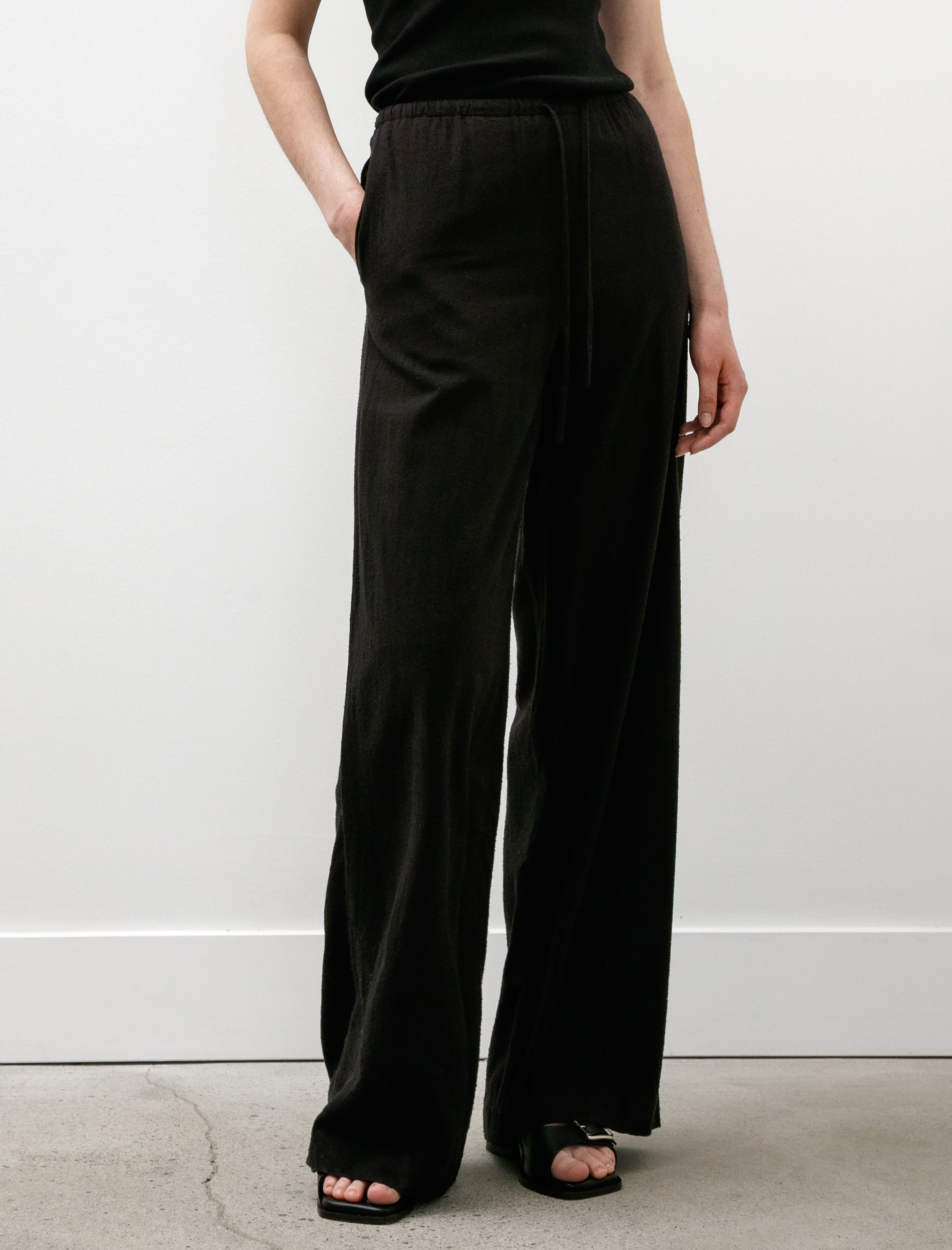Comoli Raw Silk Wide Pants Black