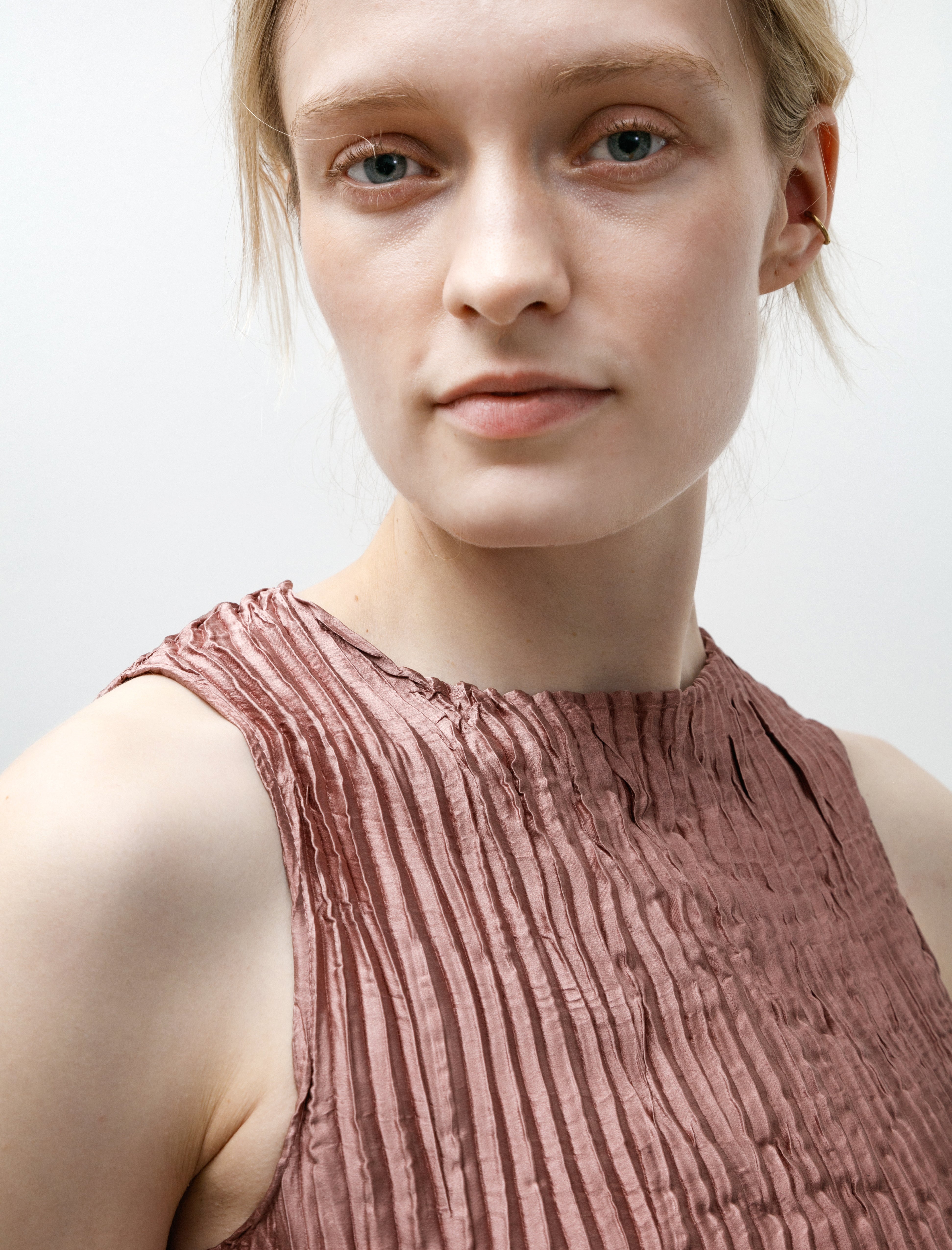 Azur Plissé Silk Tank Short Dress Smoked Purple