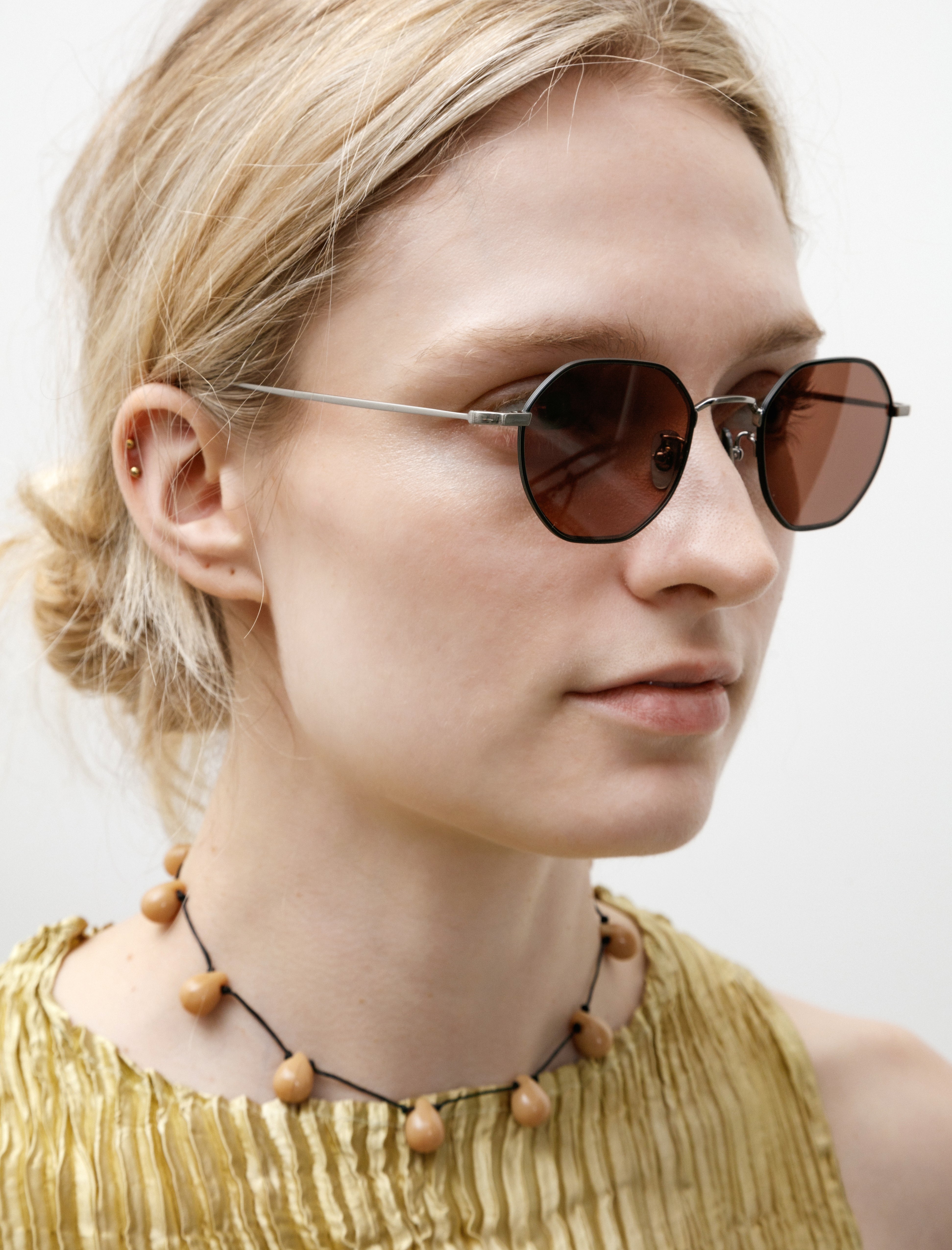 Dry Pond Colwin Sunglasses Black Silver/Dark Brown