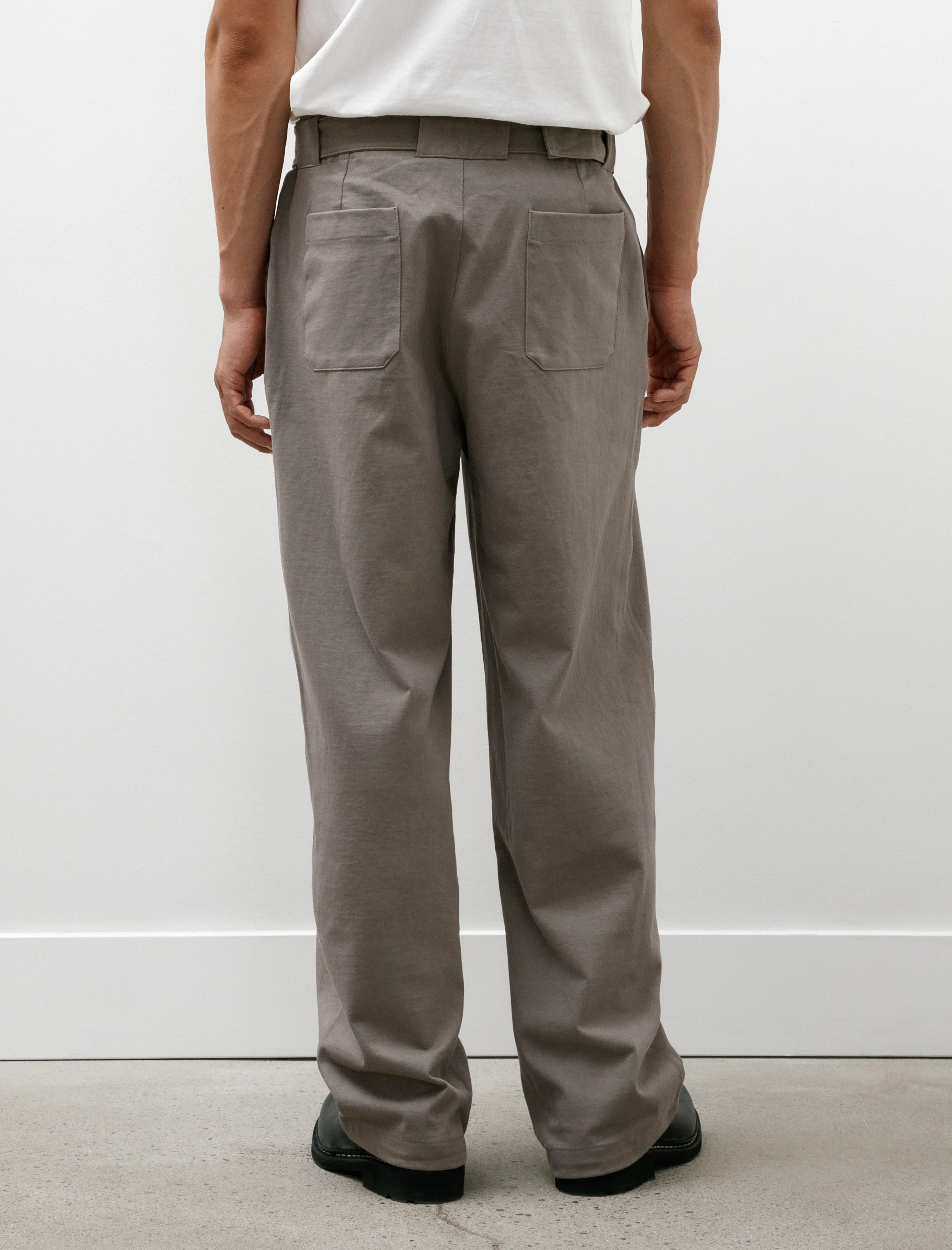 Lady White Co. Belted Jersey Trouser Anvil Grey