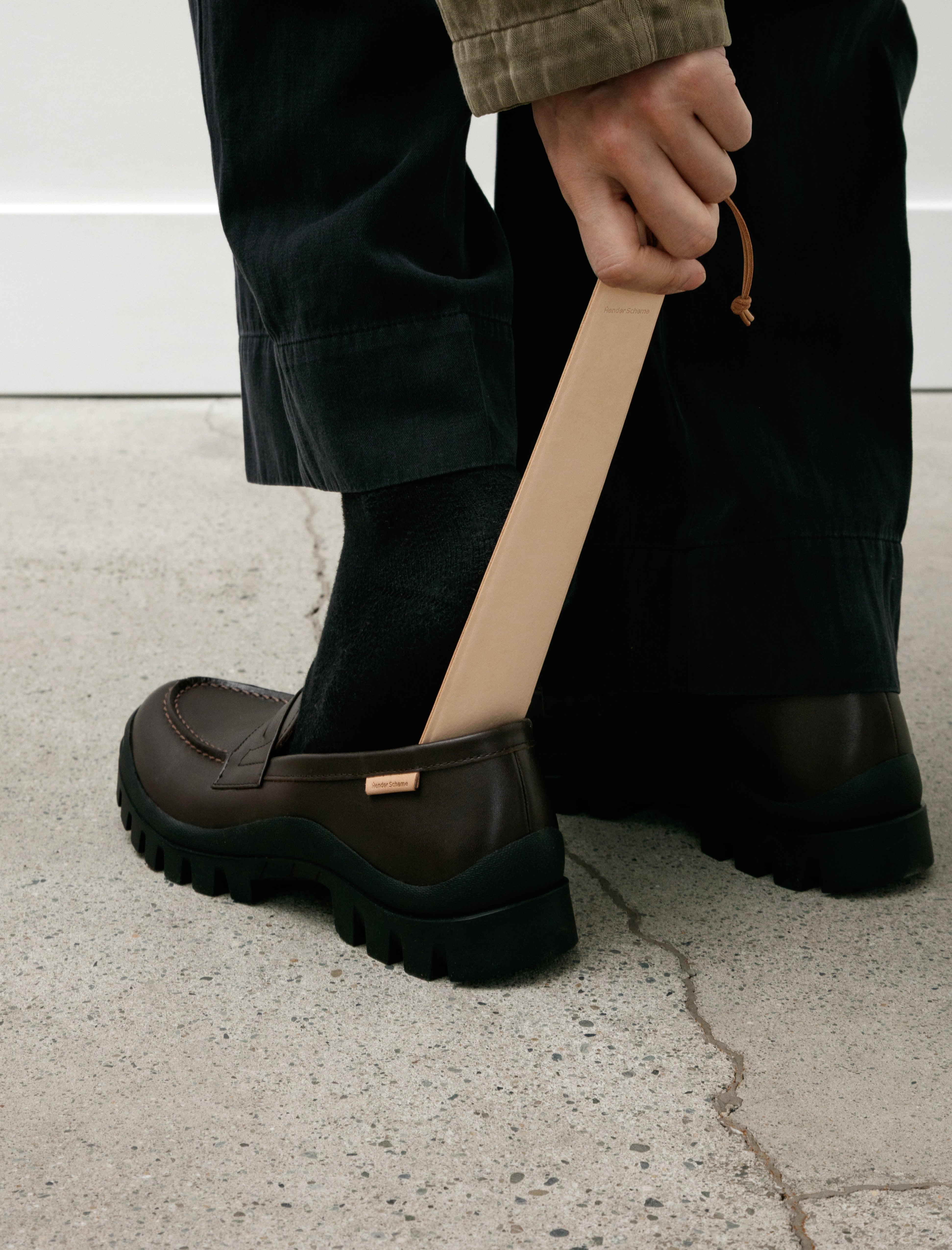 Hender Scheme Shoe Horn Natural