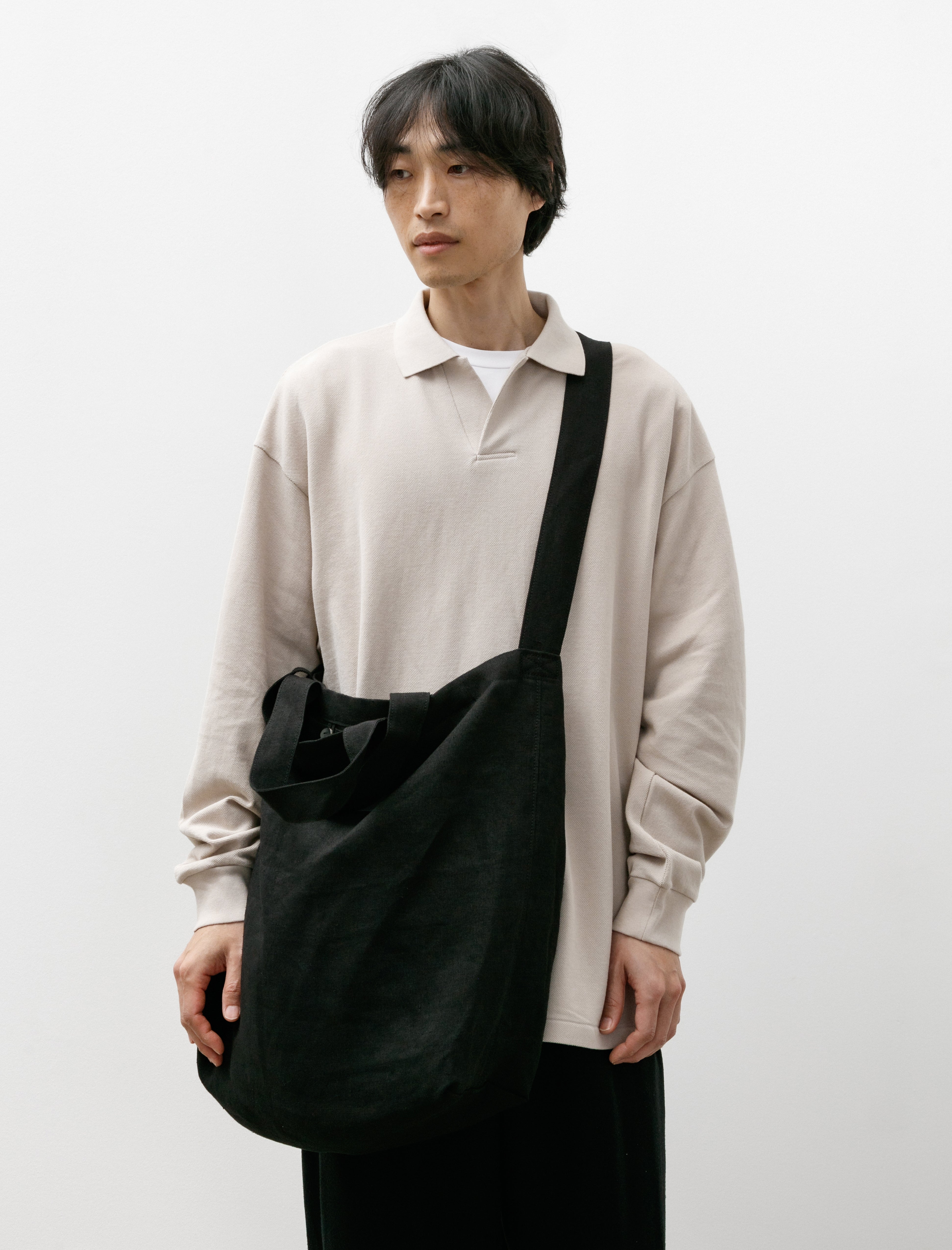 Aeta Shoulder Tote Large Hemp Cotton Black