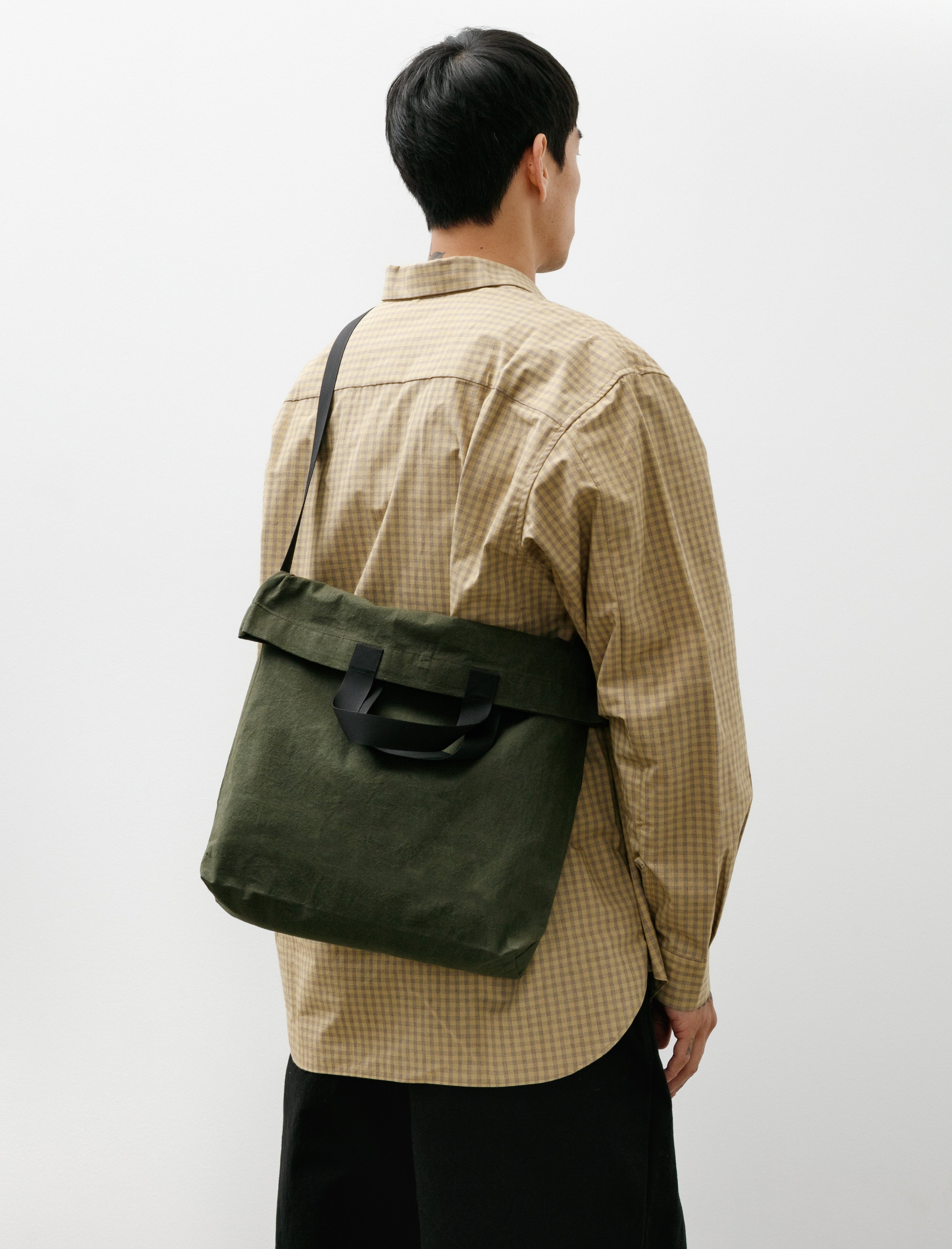 MAN-TLE R20 Bag-1 Multi Handle Tote Woodland Wax