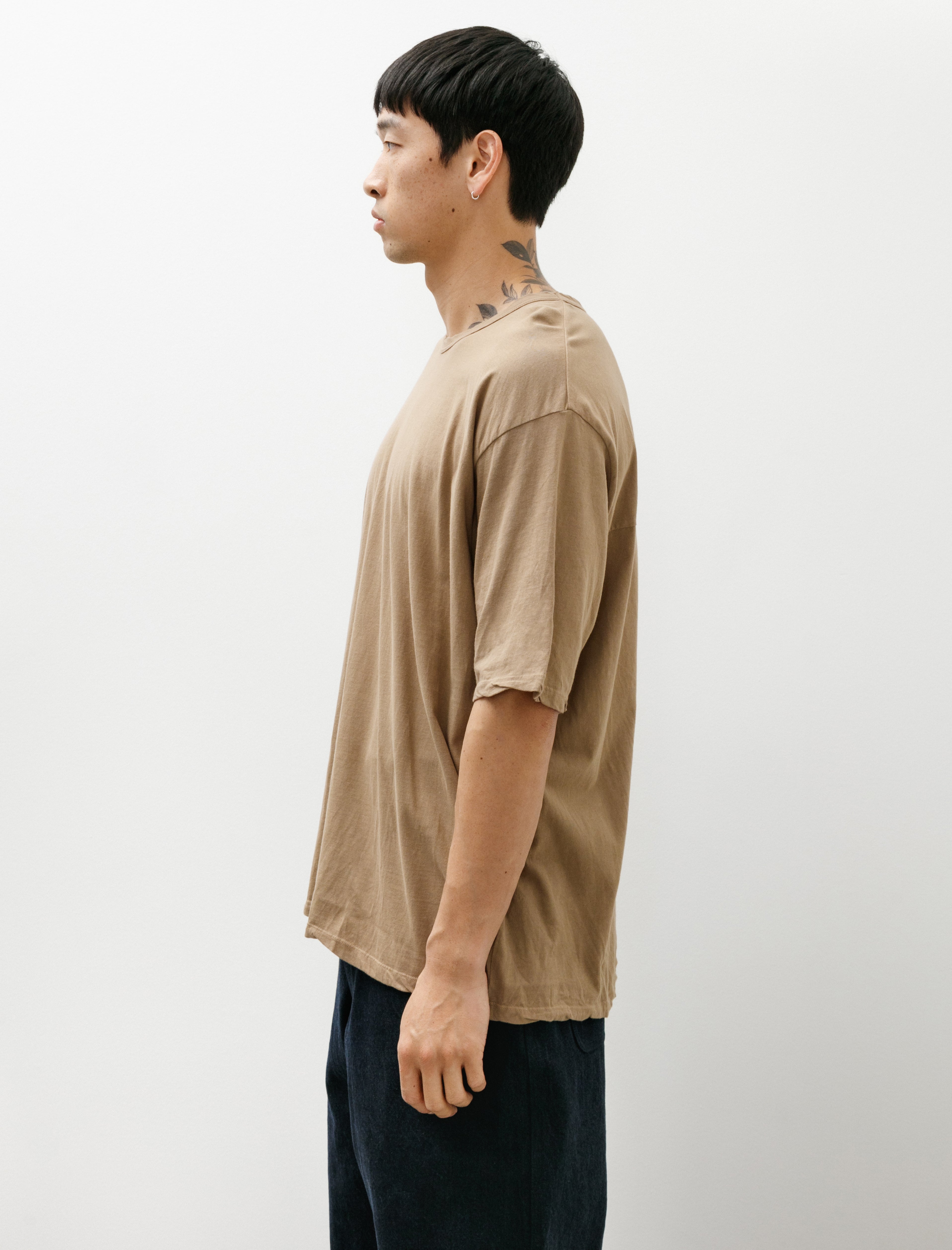 MAN-TLE R20 T-Shirt-5 Binder T-Shirt Dust
