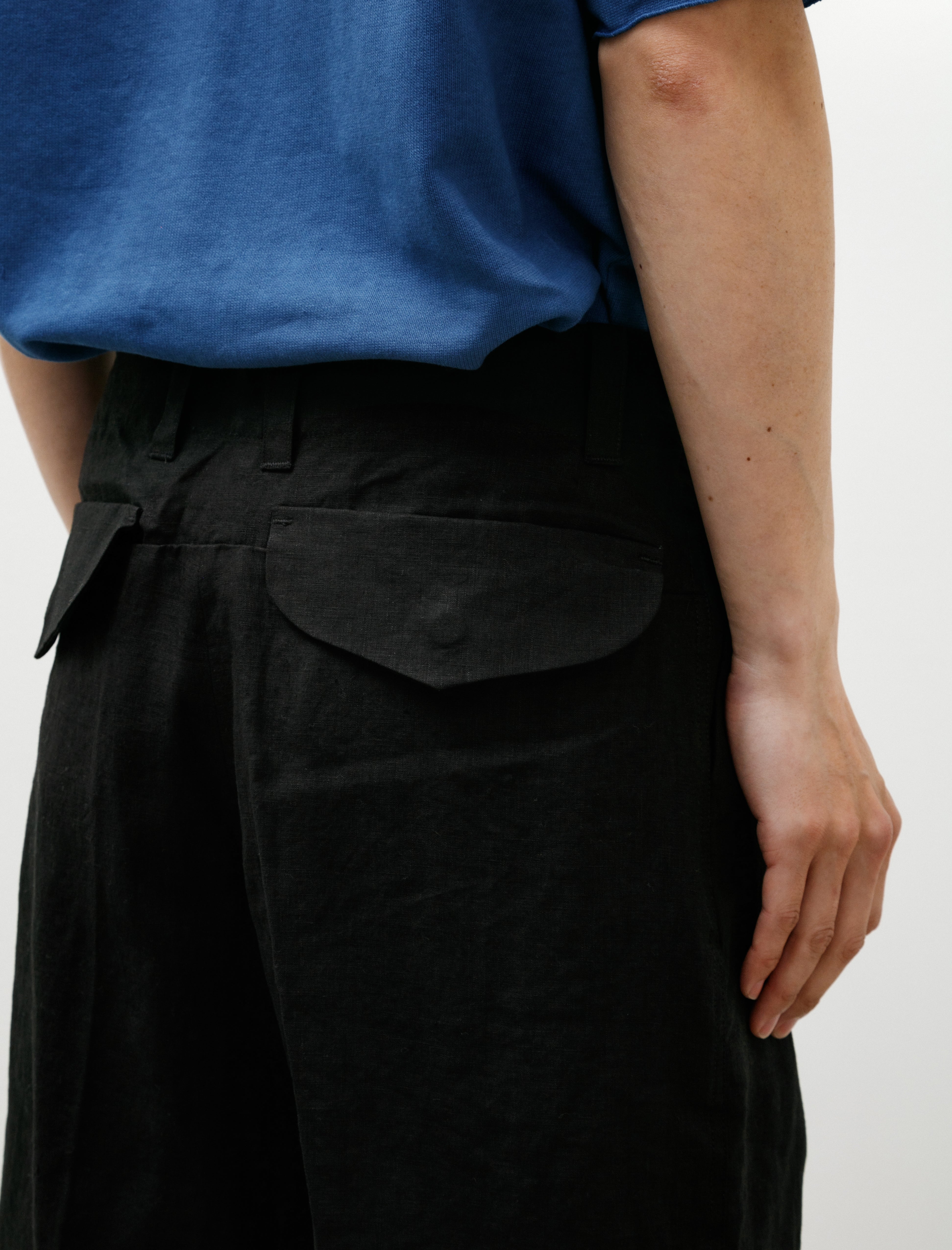 Arpenteur Atoll High Density Linen Shorts Black