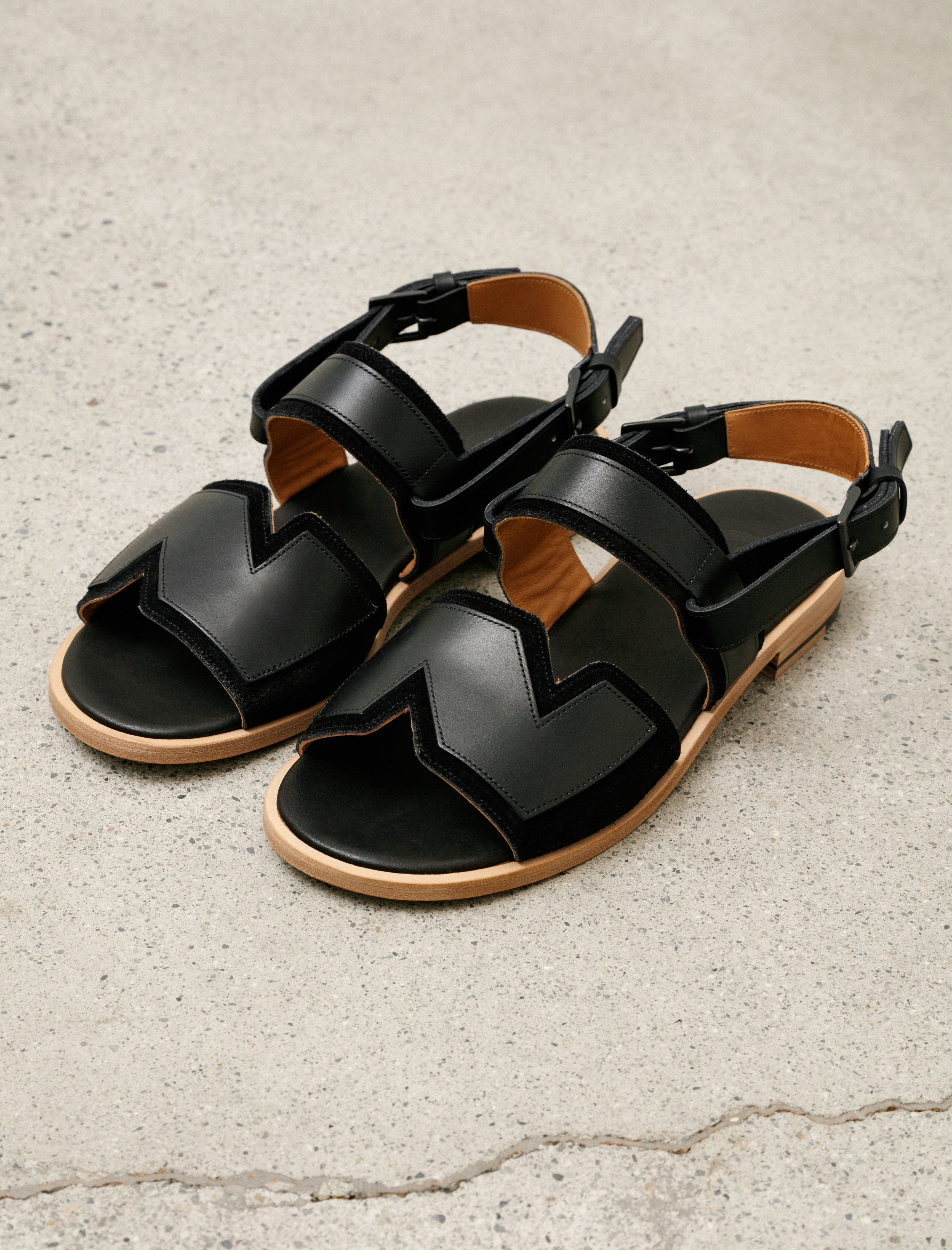 Niceness Ballard Black