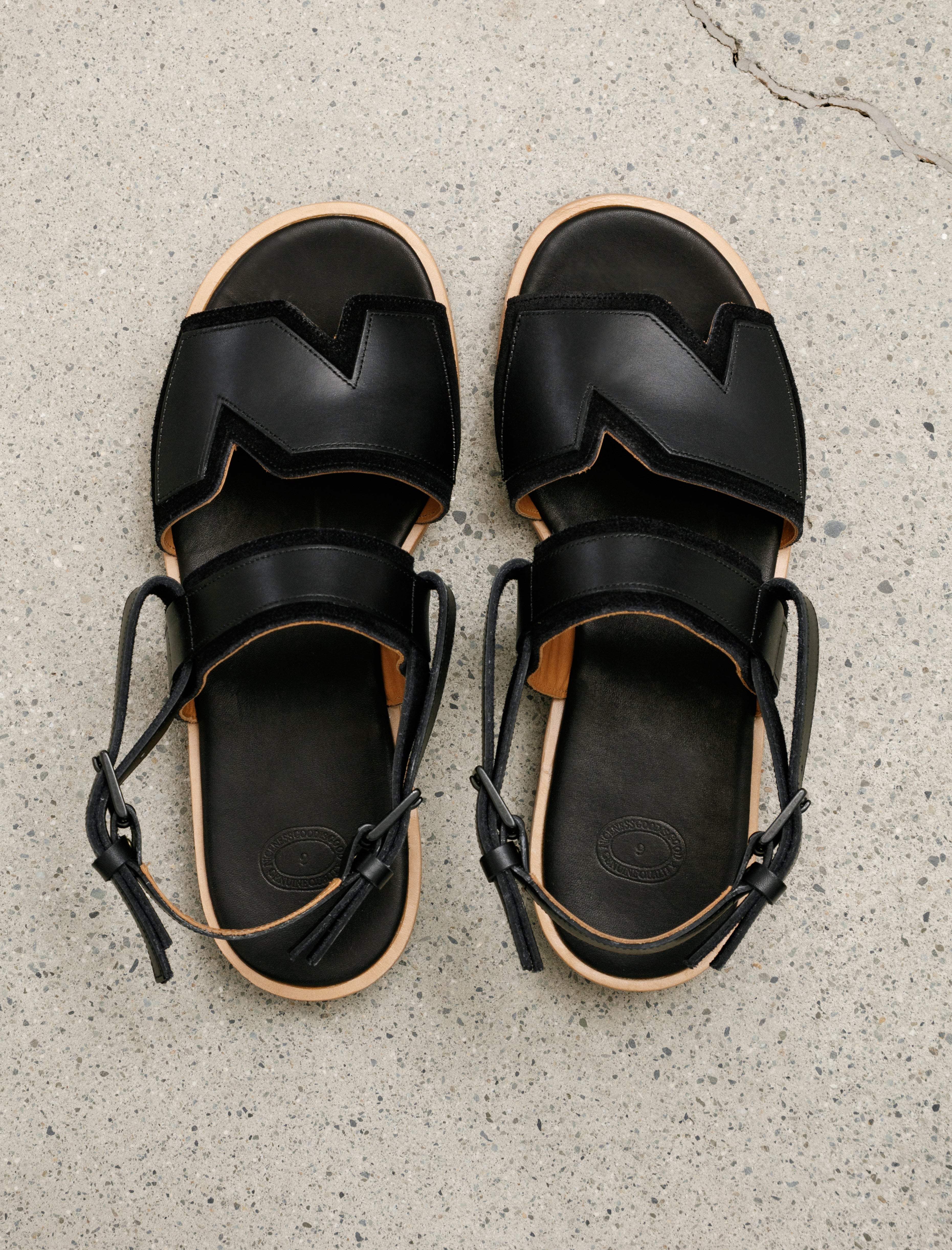 Niceness Ballard Black