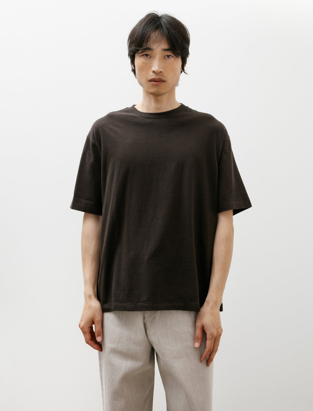 Auralee Brushed Organic Cotton Jersey Tee Ink Black – Neighbour