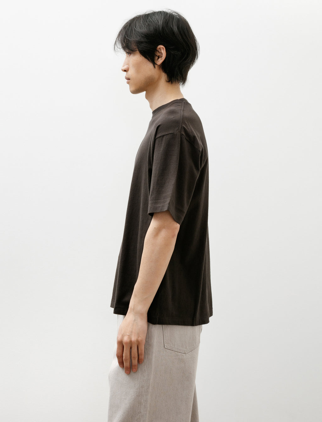 Auralee Brushed Organic Cotton Jersey Tee Ink Black – Neighbour