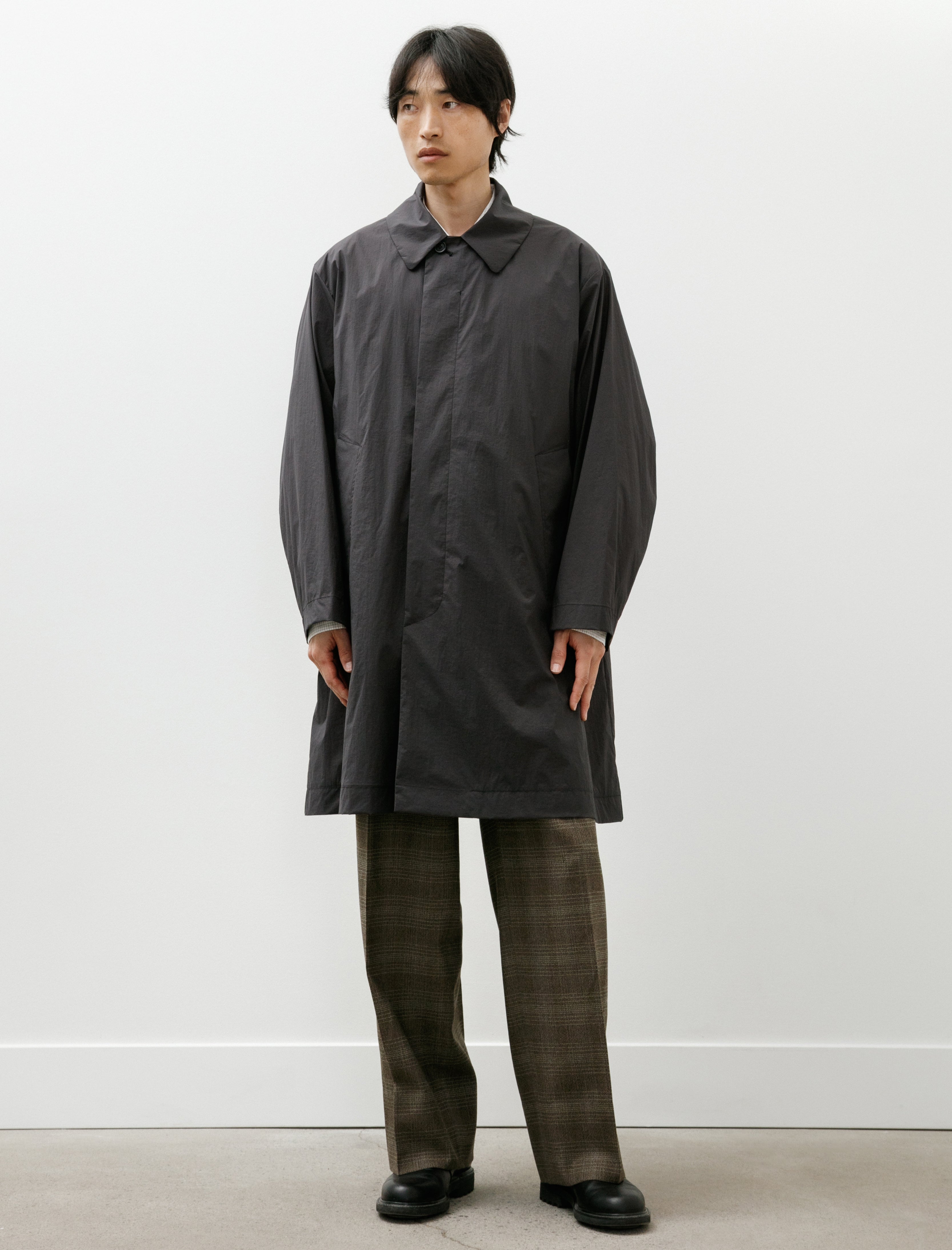 Maatee & Sons Crispy Coat Nylon Filament Charcoal