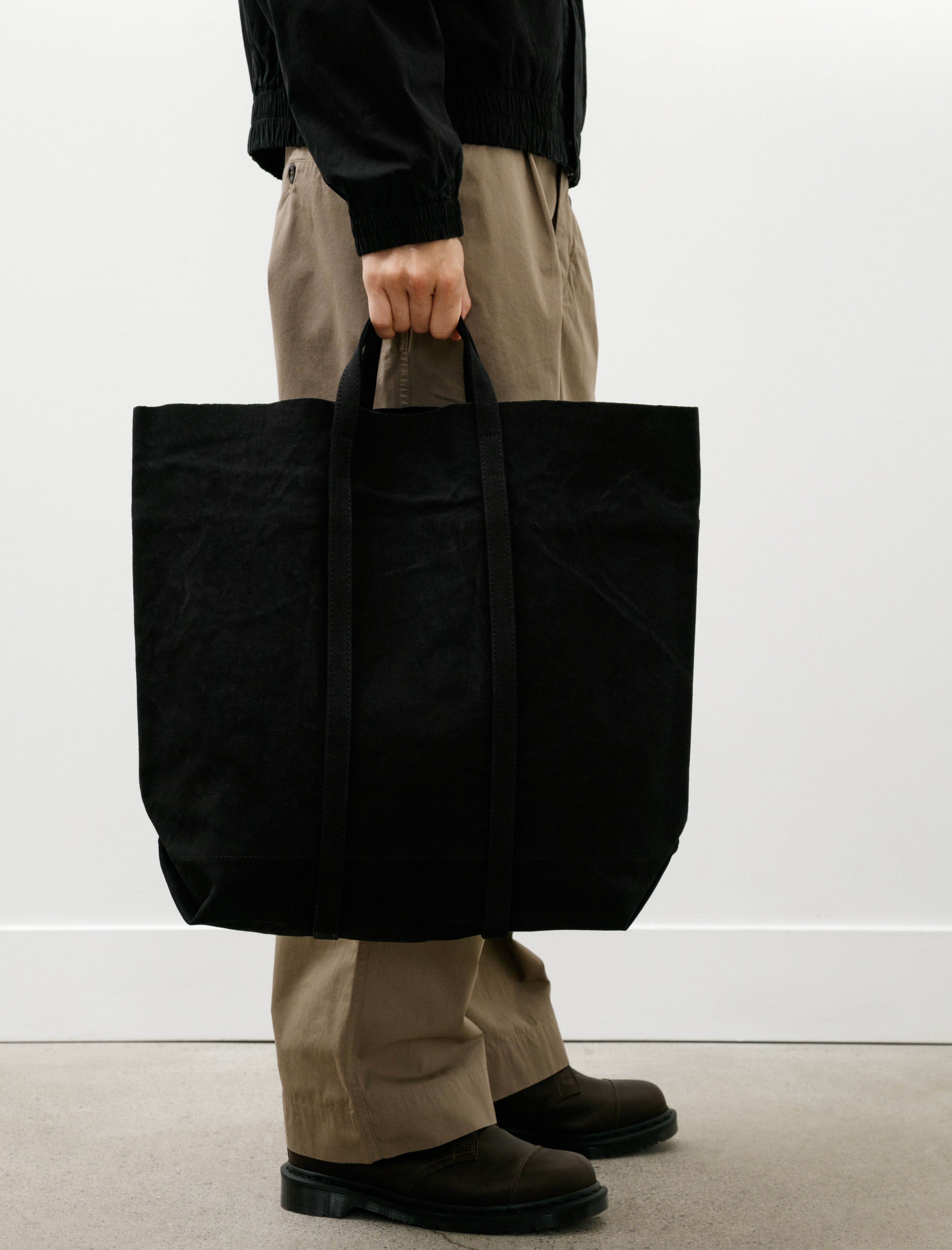Amiacalva Washed Canvas 6 Pockets Tote T Black