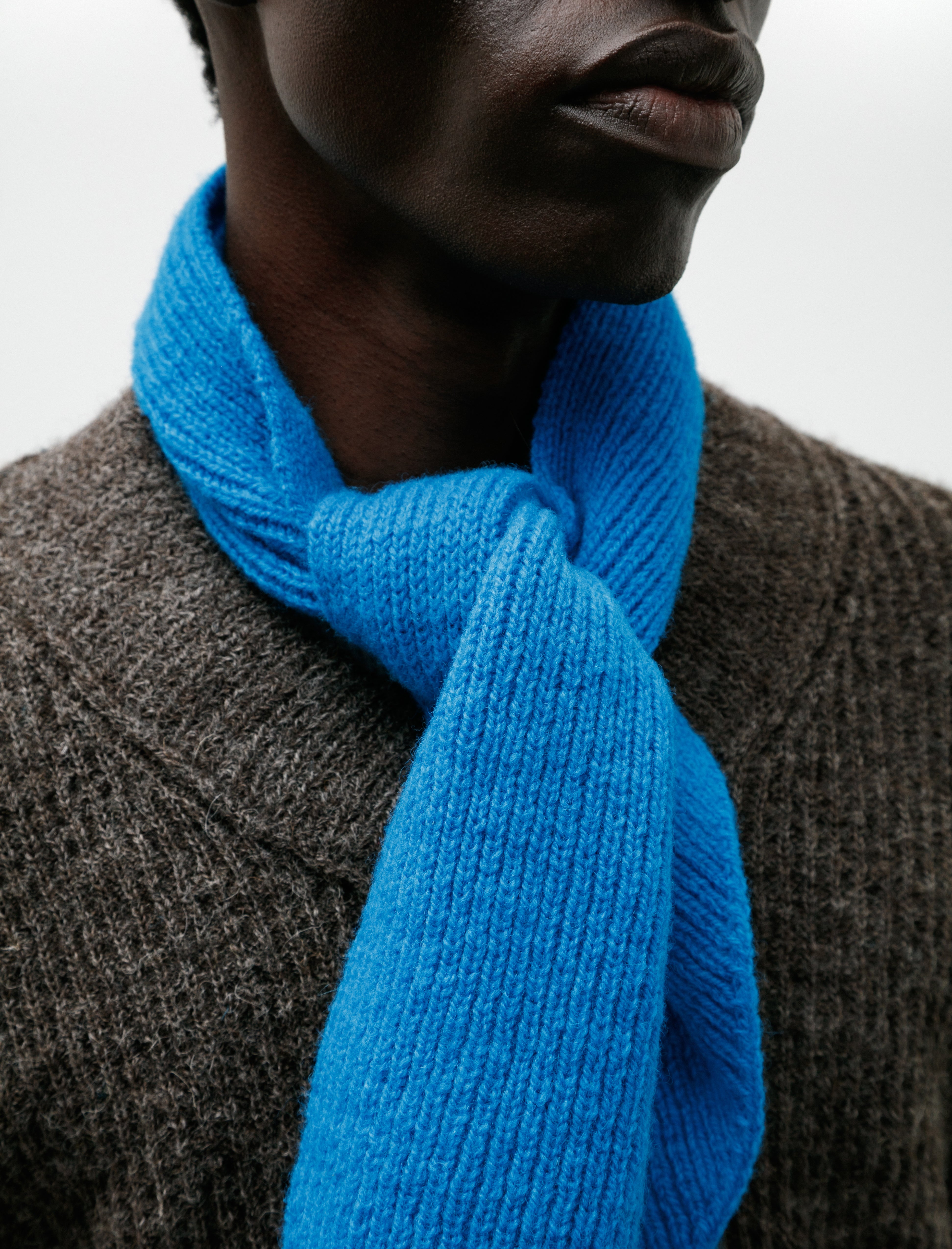 Cecile Tulkens Shetland Cravat Petrol