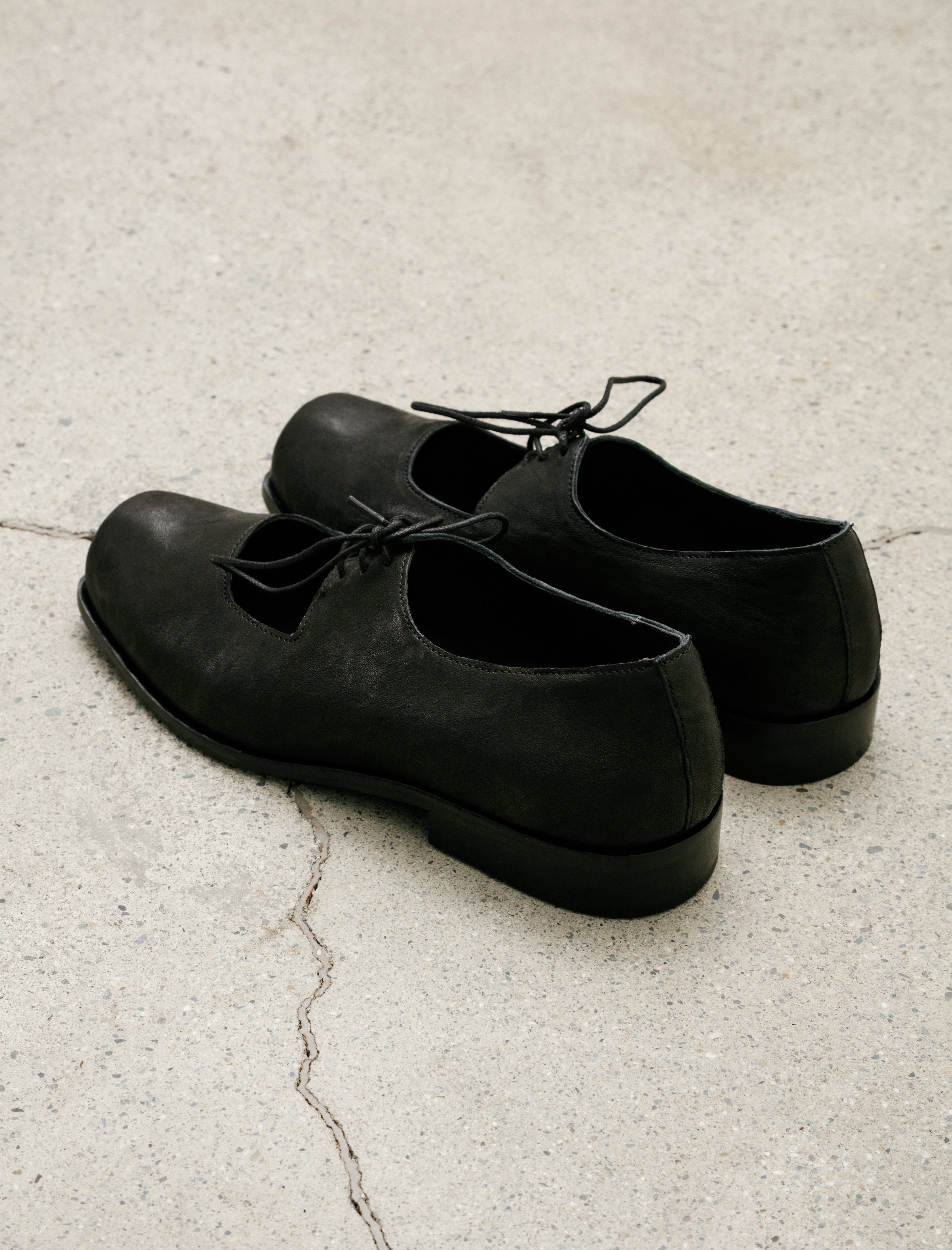 Sine & Cosine Theresia Derby Oyster Black