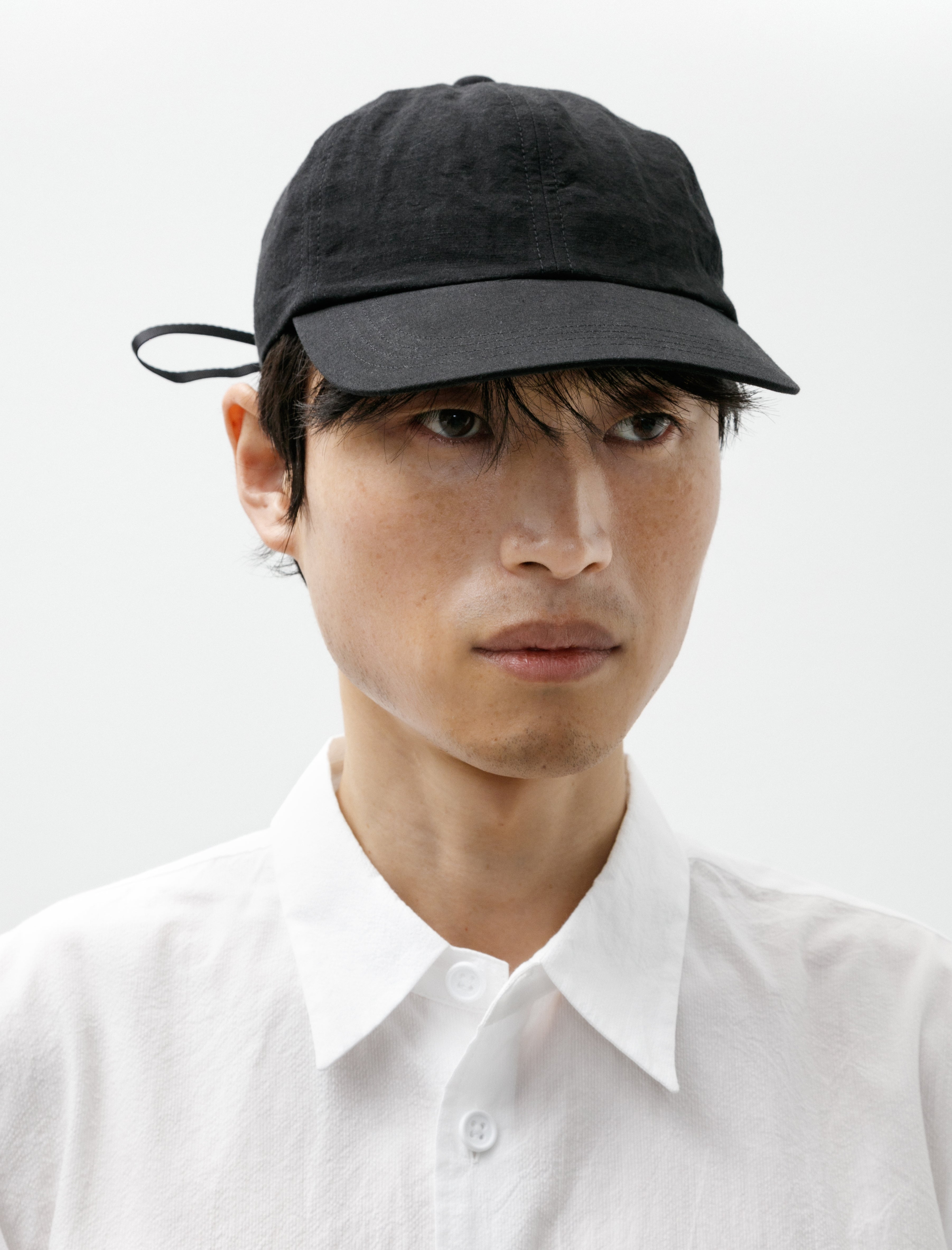 MAN-TLE R20 Cap-1 Shallow Cap Black Linen