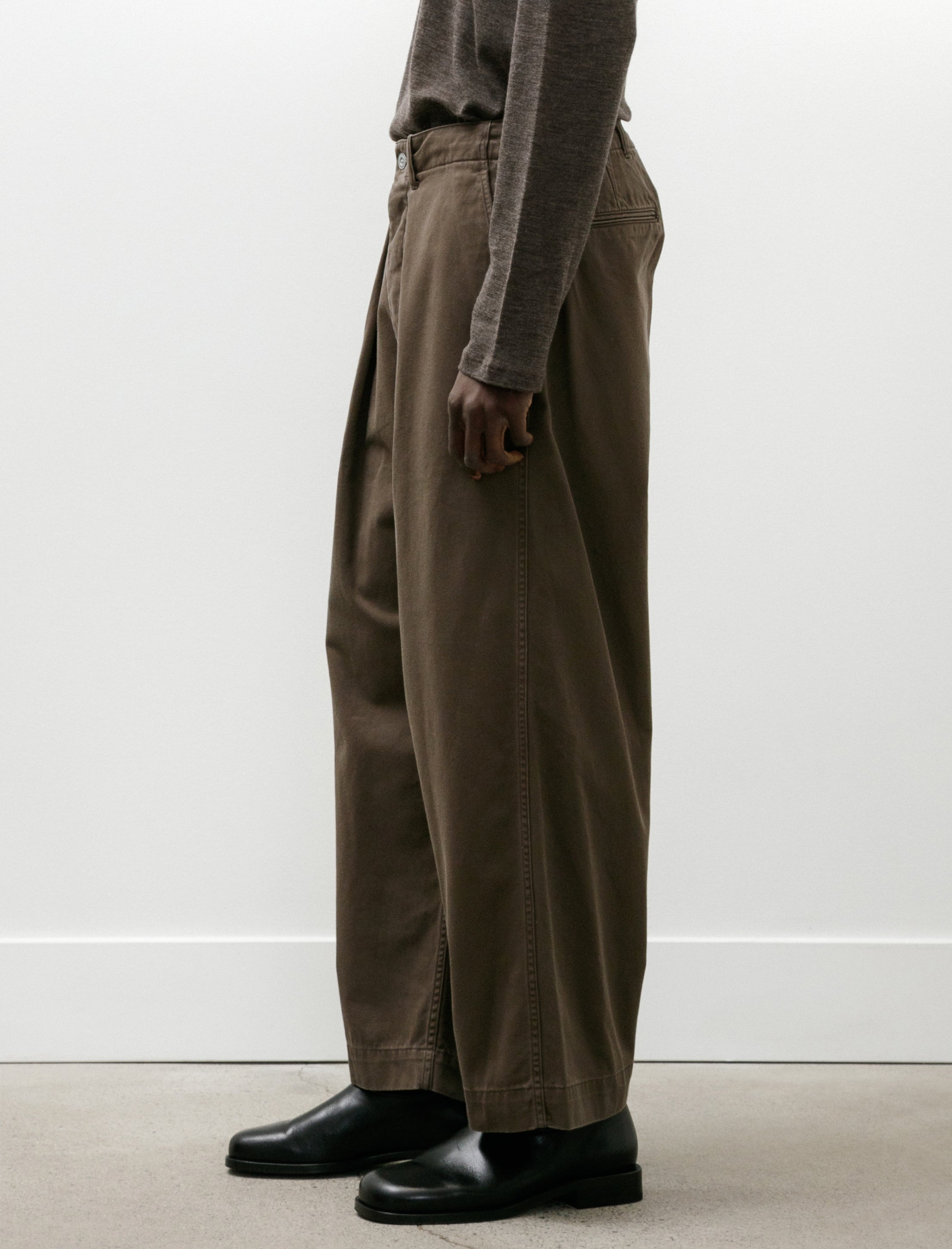 Niceness Albarn Brown