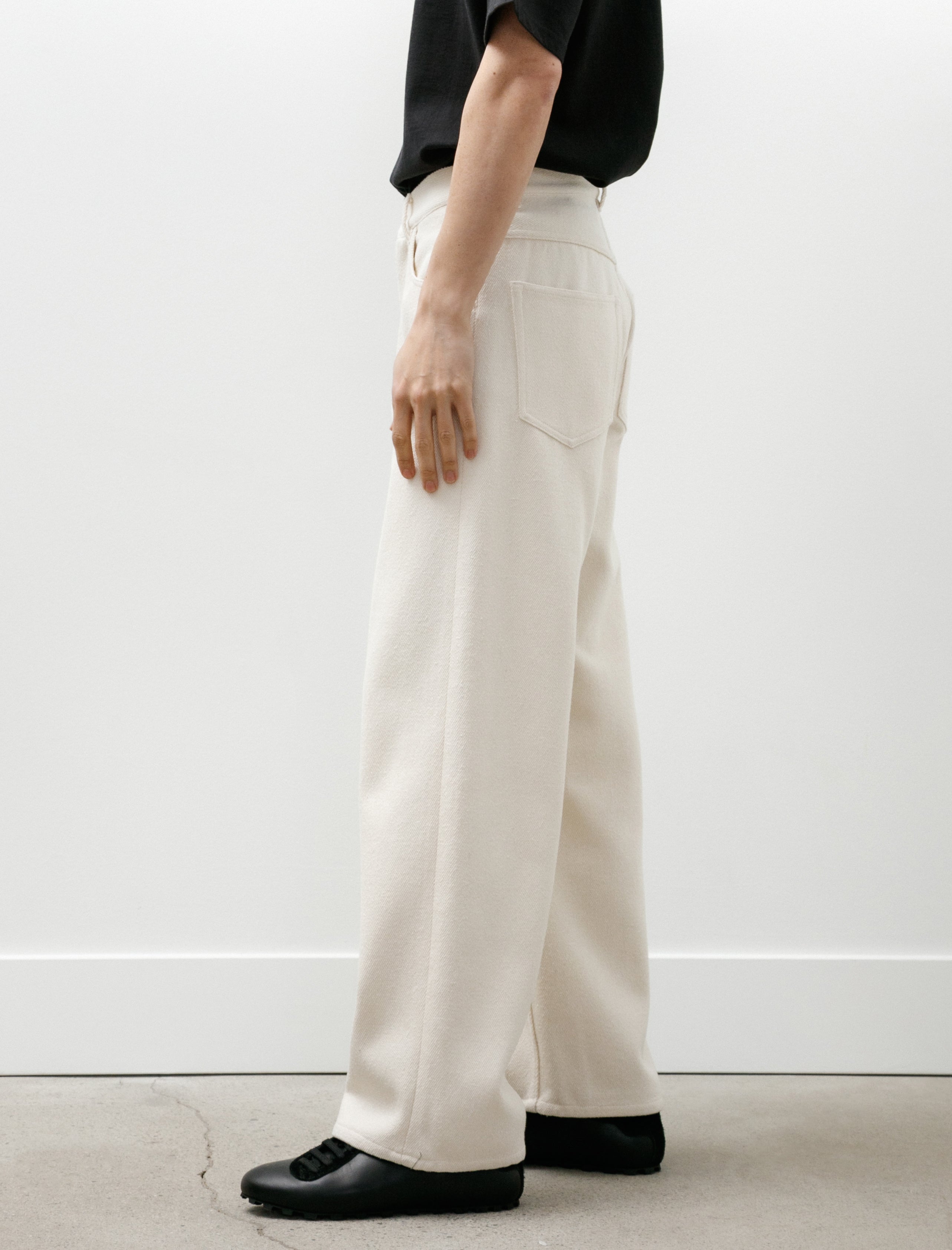 Auralee Silk Nep Denim 5P Wide Pants Ivory White