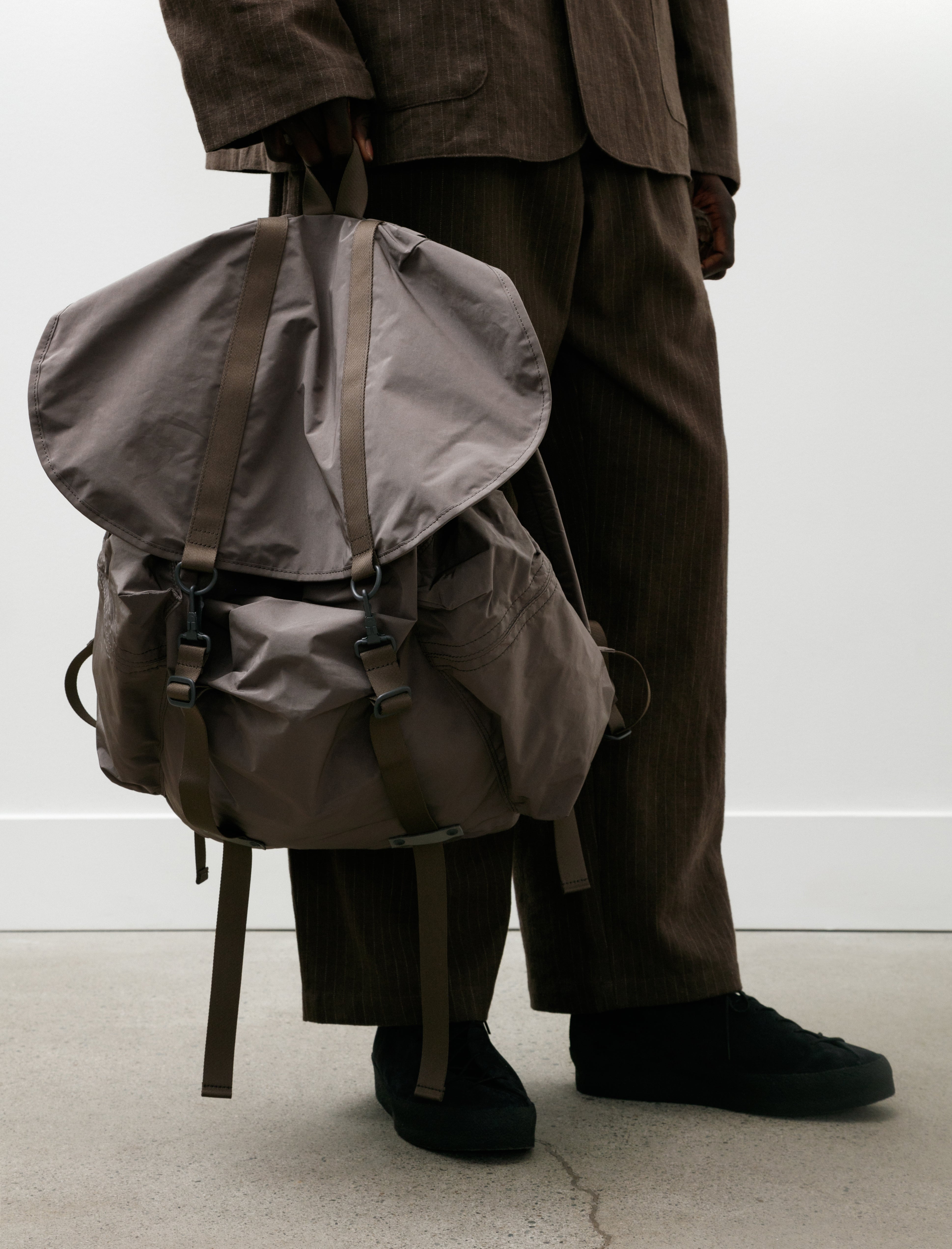 Amiacalva Split Yarn Backpack XL Grey