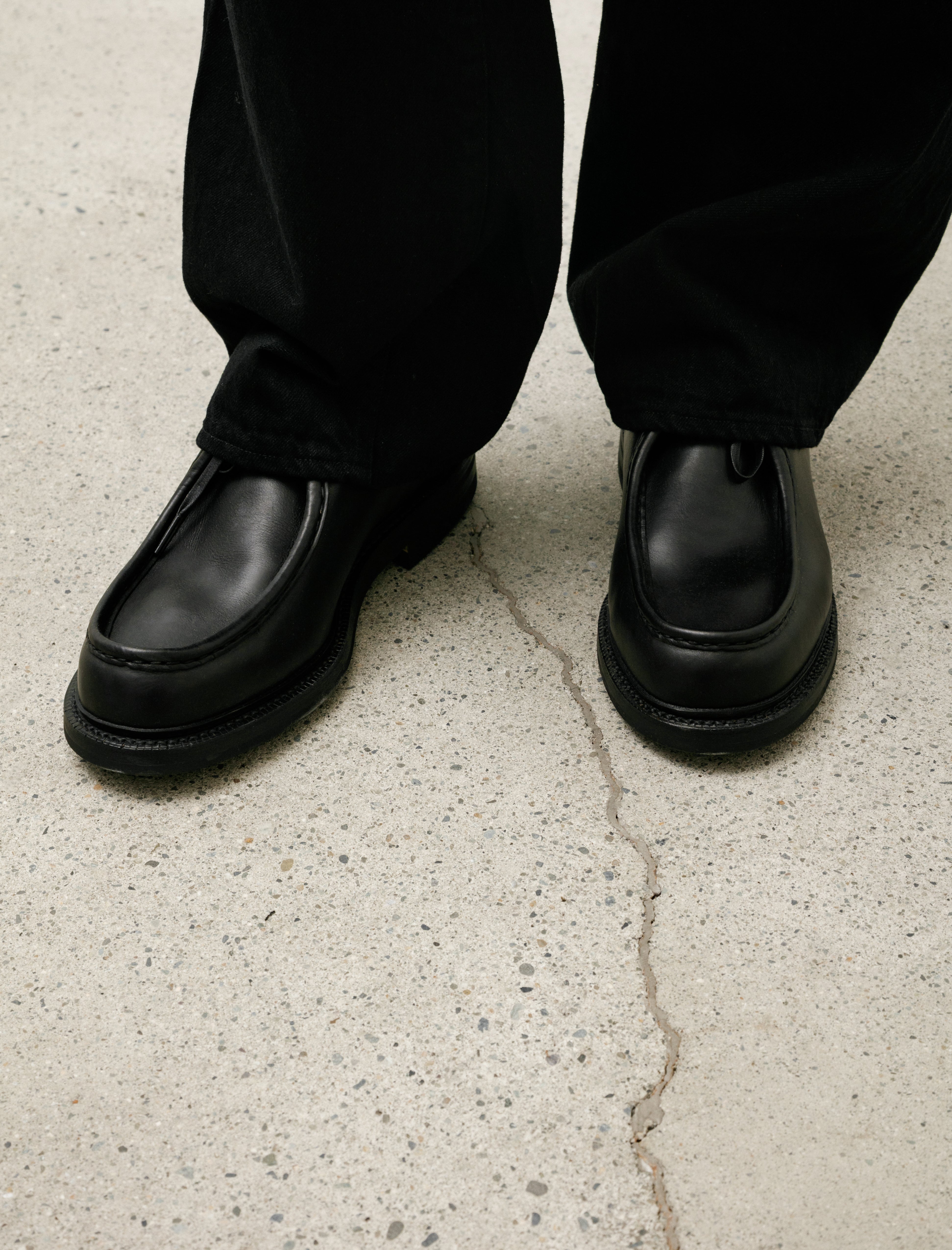 Phigvel Tirolean Shoes Black