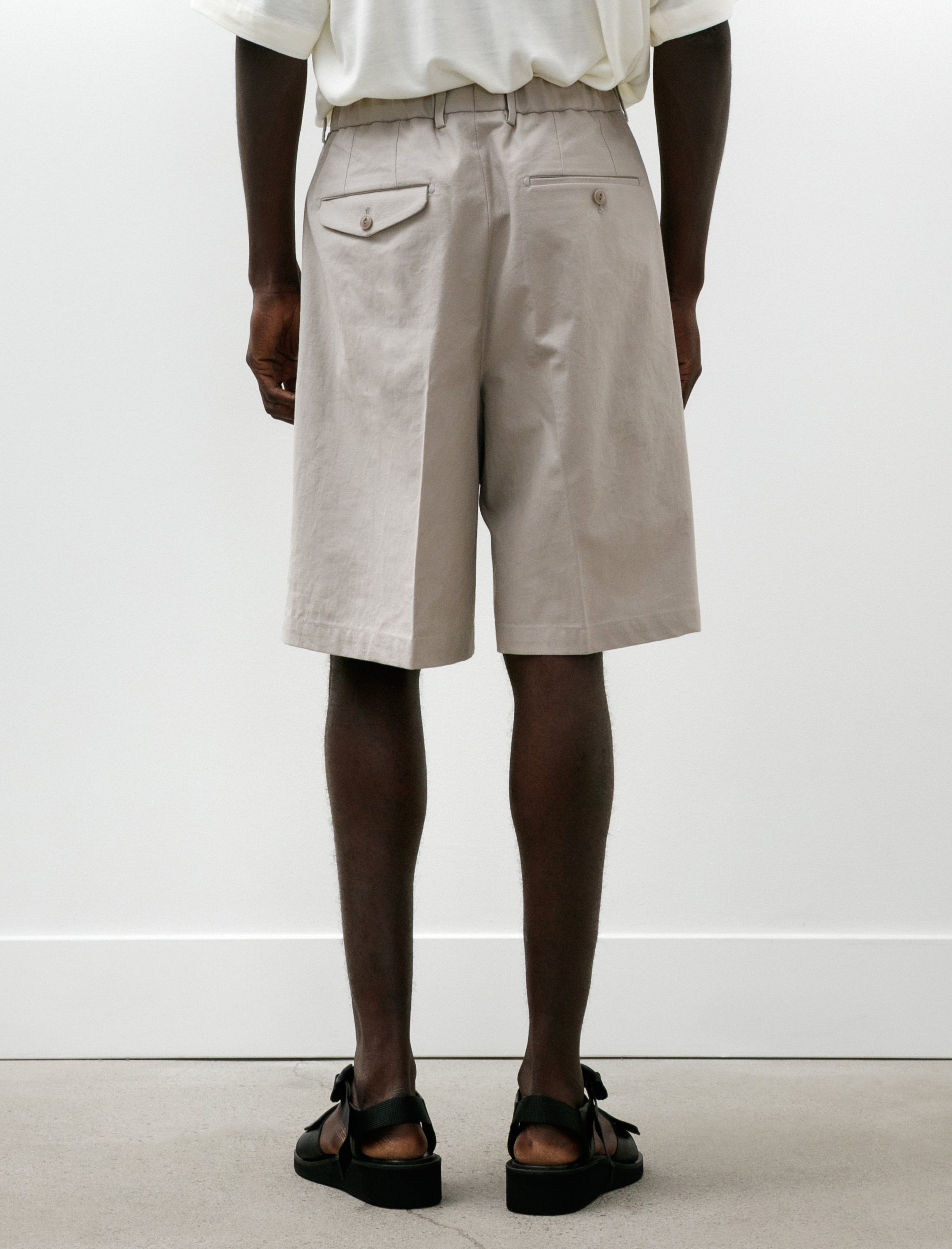 Yoko Sakamoto Double Pleated Shorts Beige