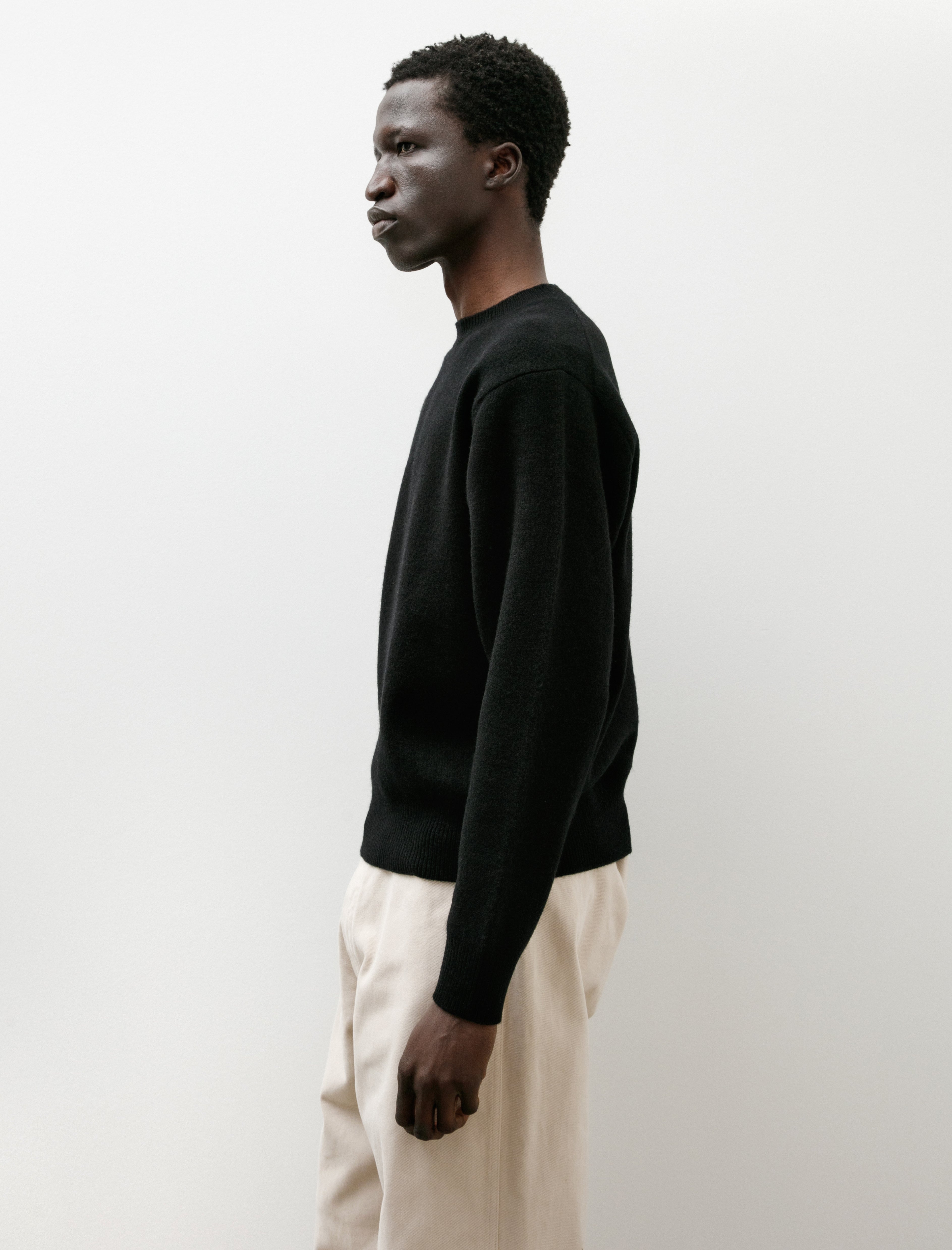 Comoli Lambswool Crewneck Knit Black