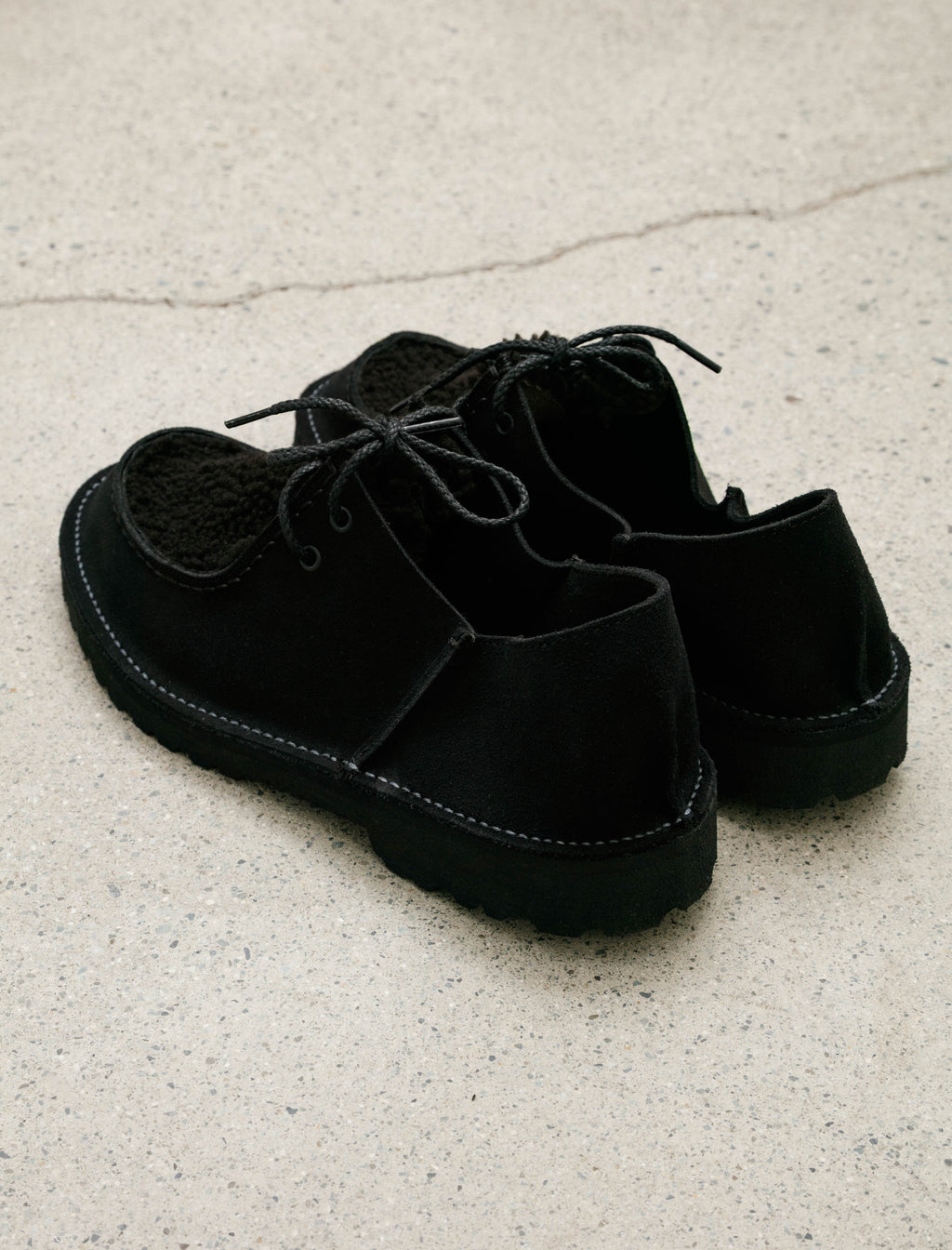 Hender Scheme Mouton Henri Shoe Black – Neighbour