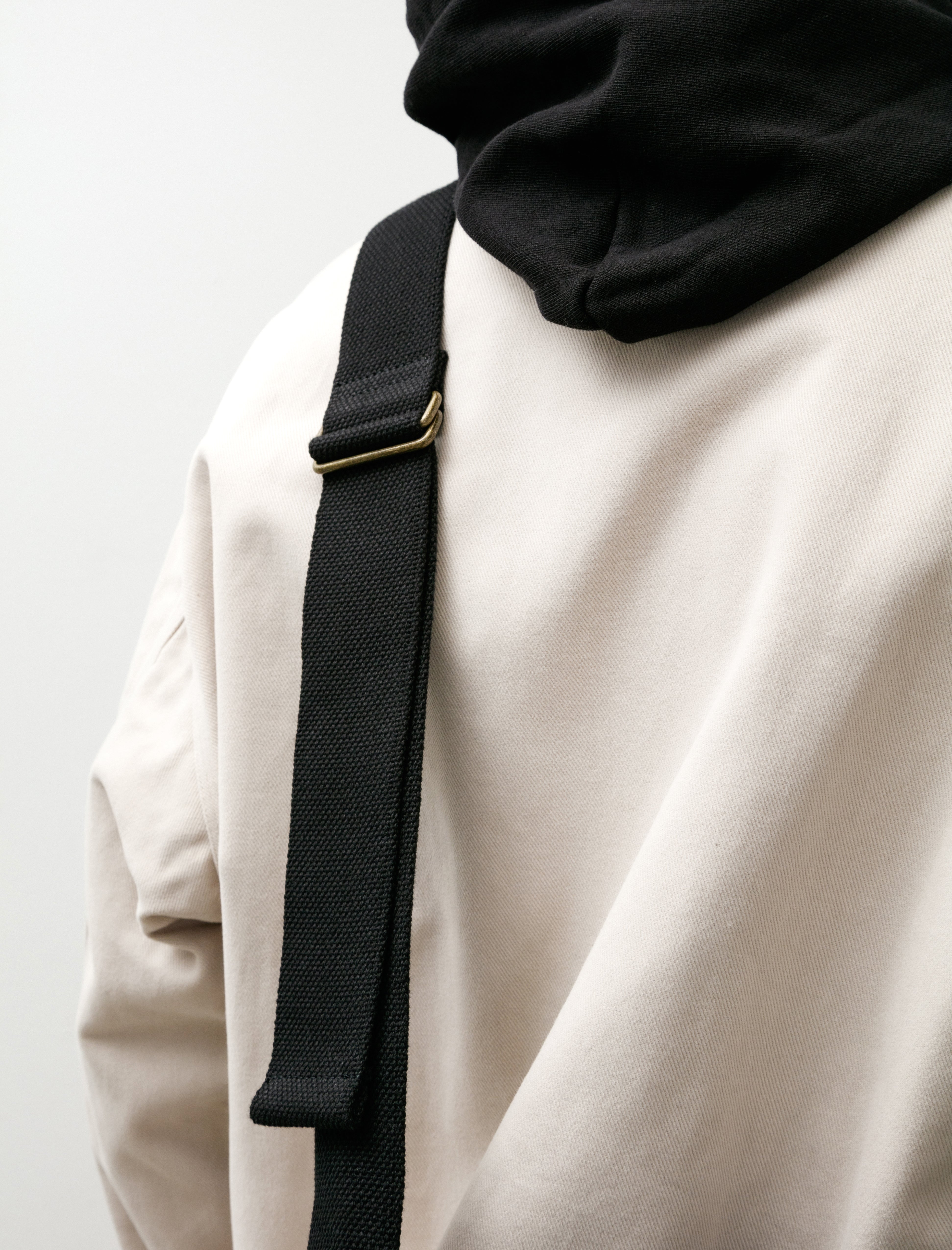 Comoli Hemp Duck Should Bag Black