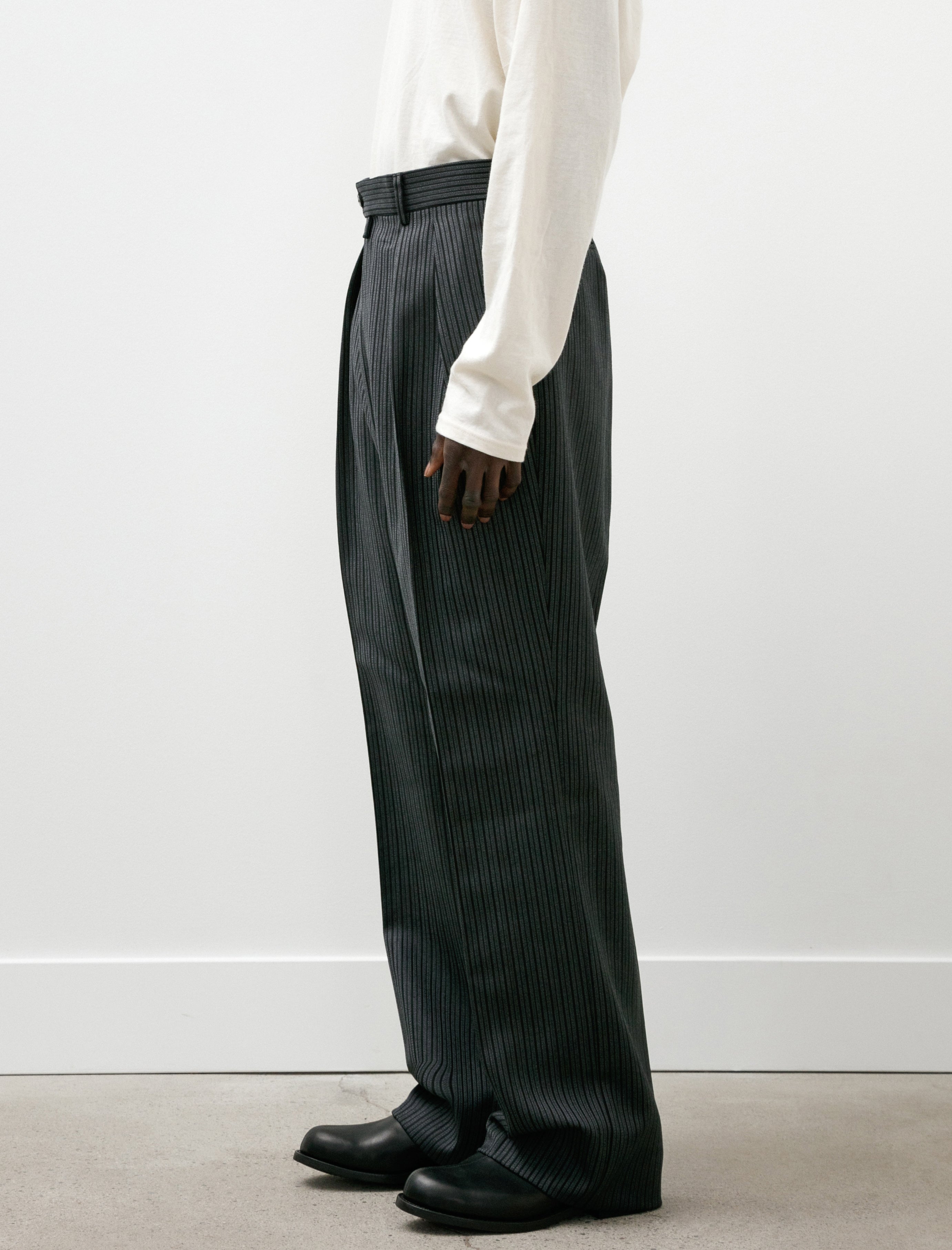 Neat Super Heavy Directors Wide Gray x Black