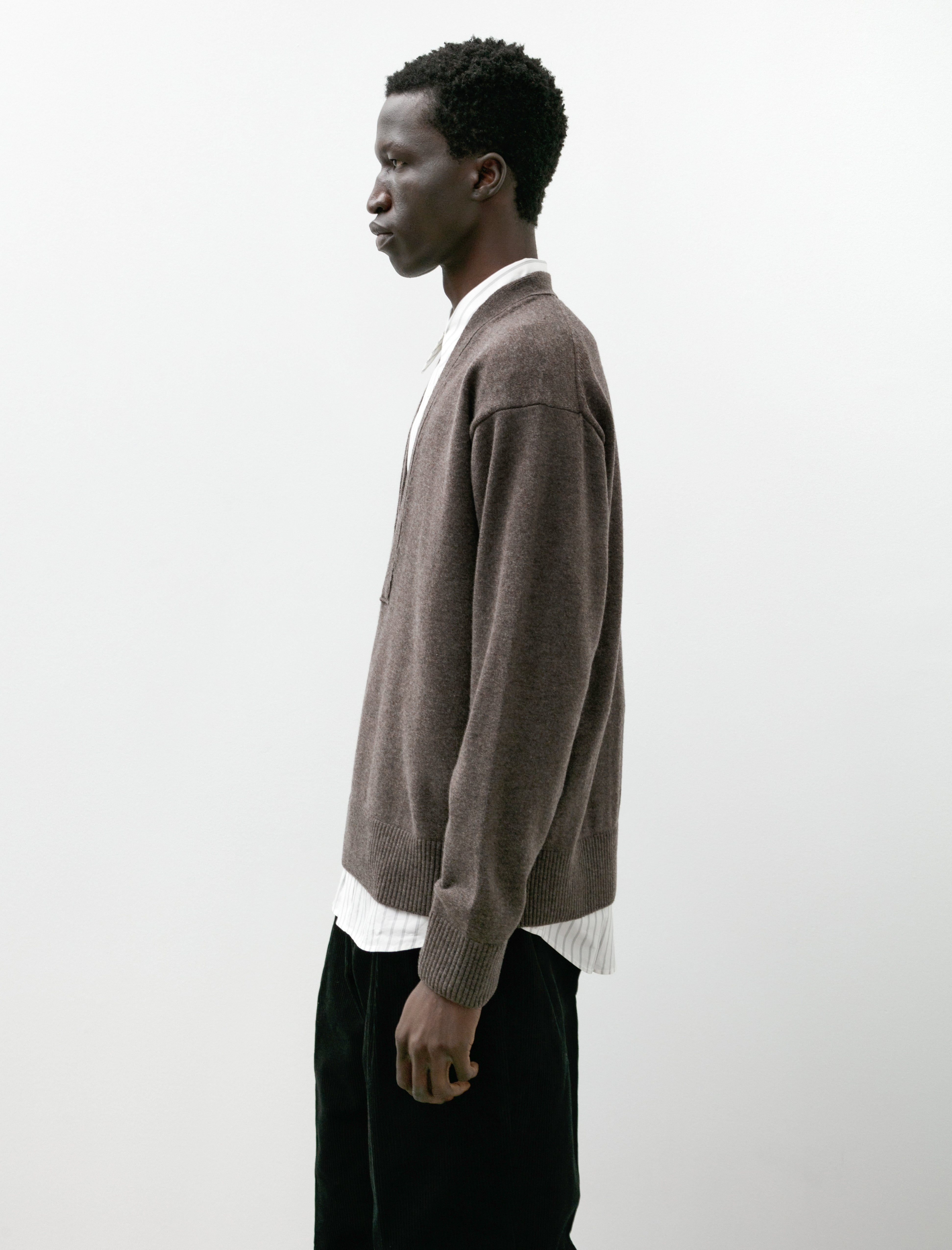 Ernie Palo V-Neck Pullover Knit Black