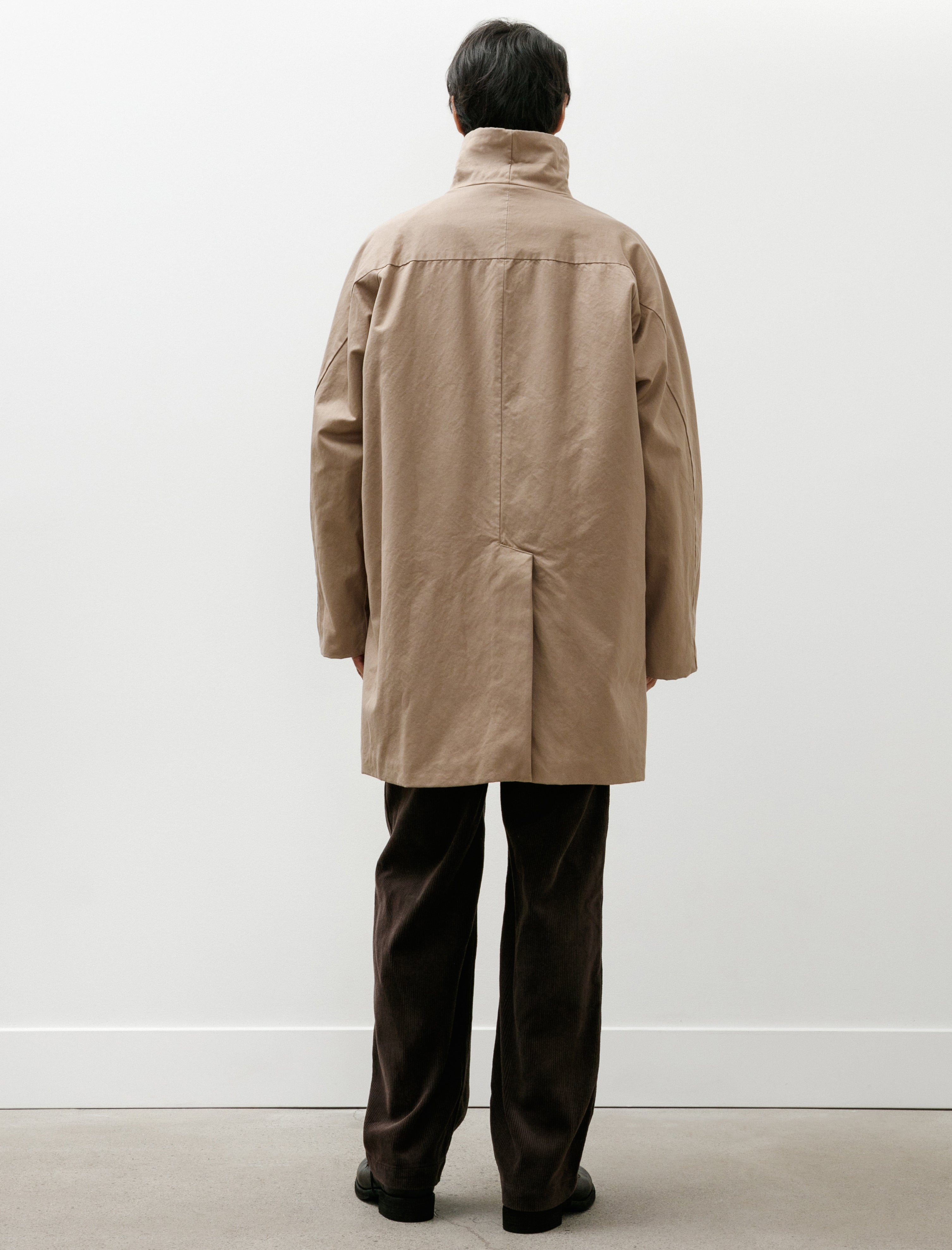 Niceness E. Calder Beige
