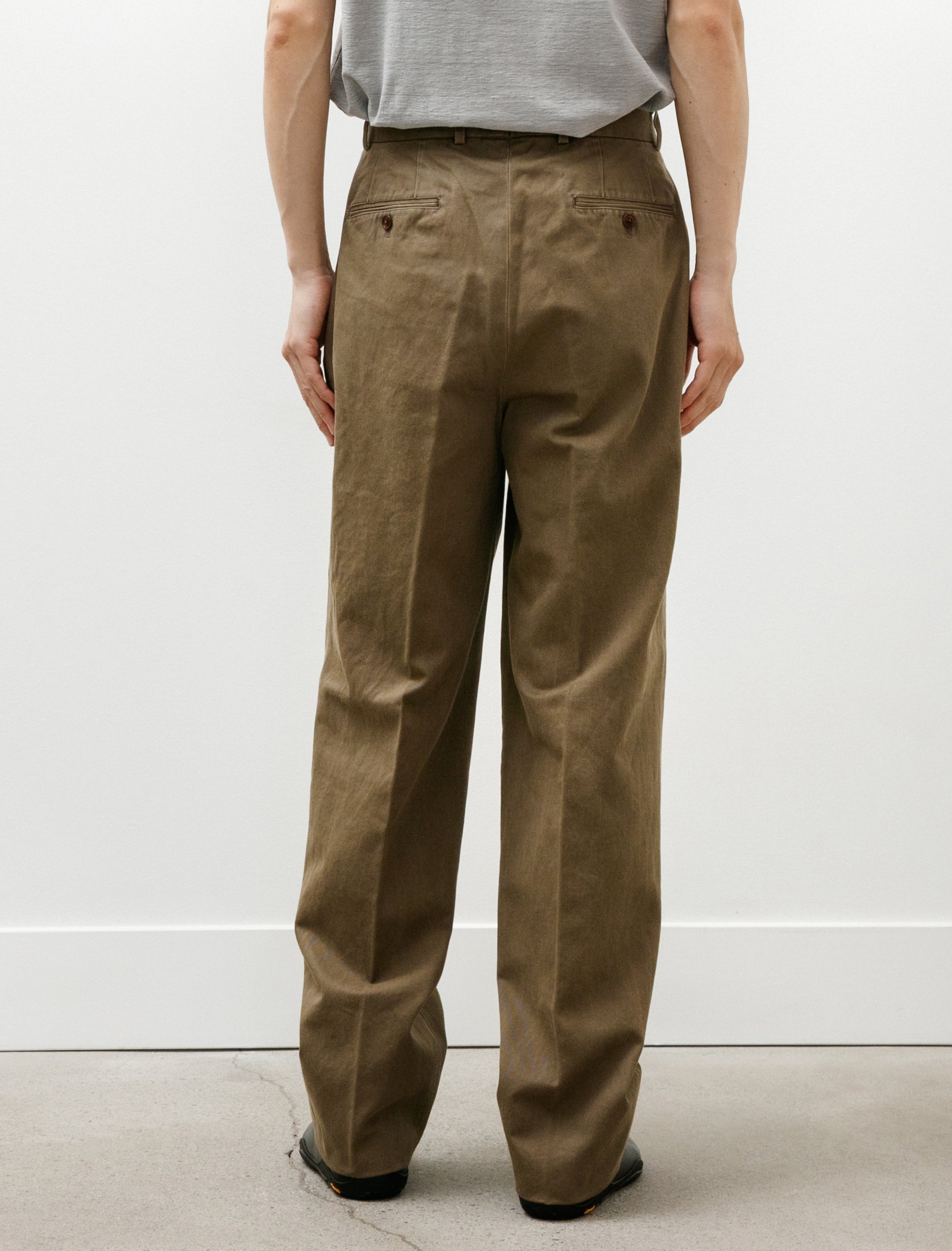 Neat Chino Fade Brown