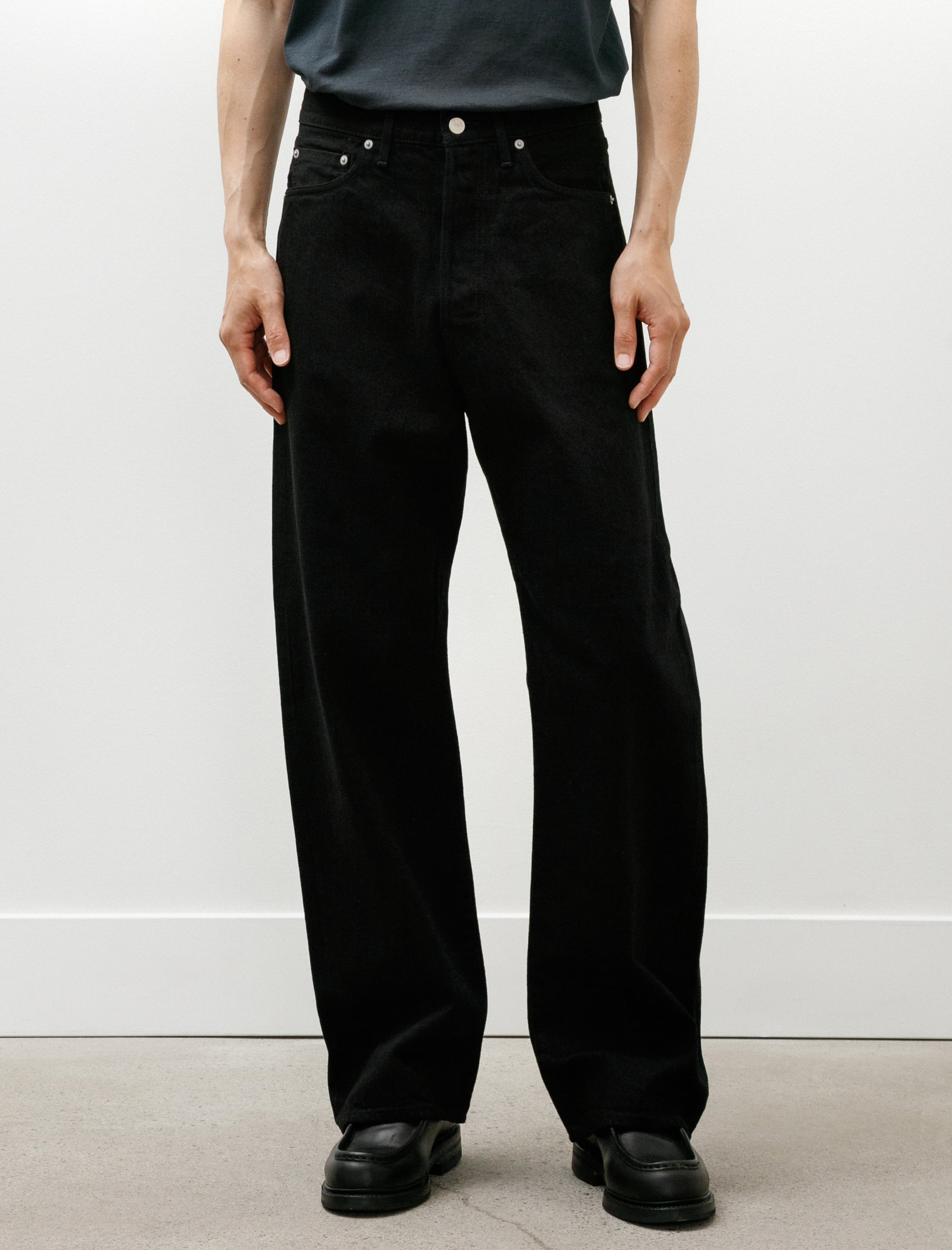 Graphpaper Selvage Denim Five Pocket Wide Straight Black Washed