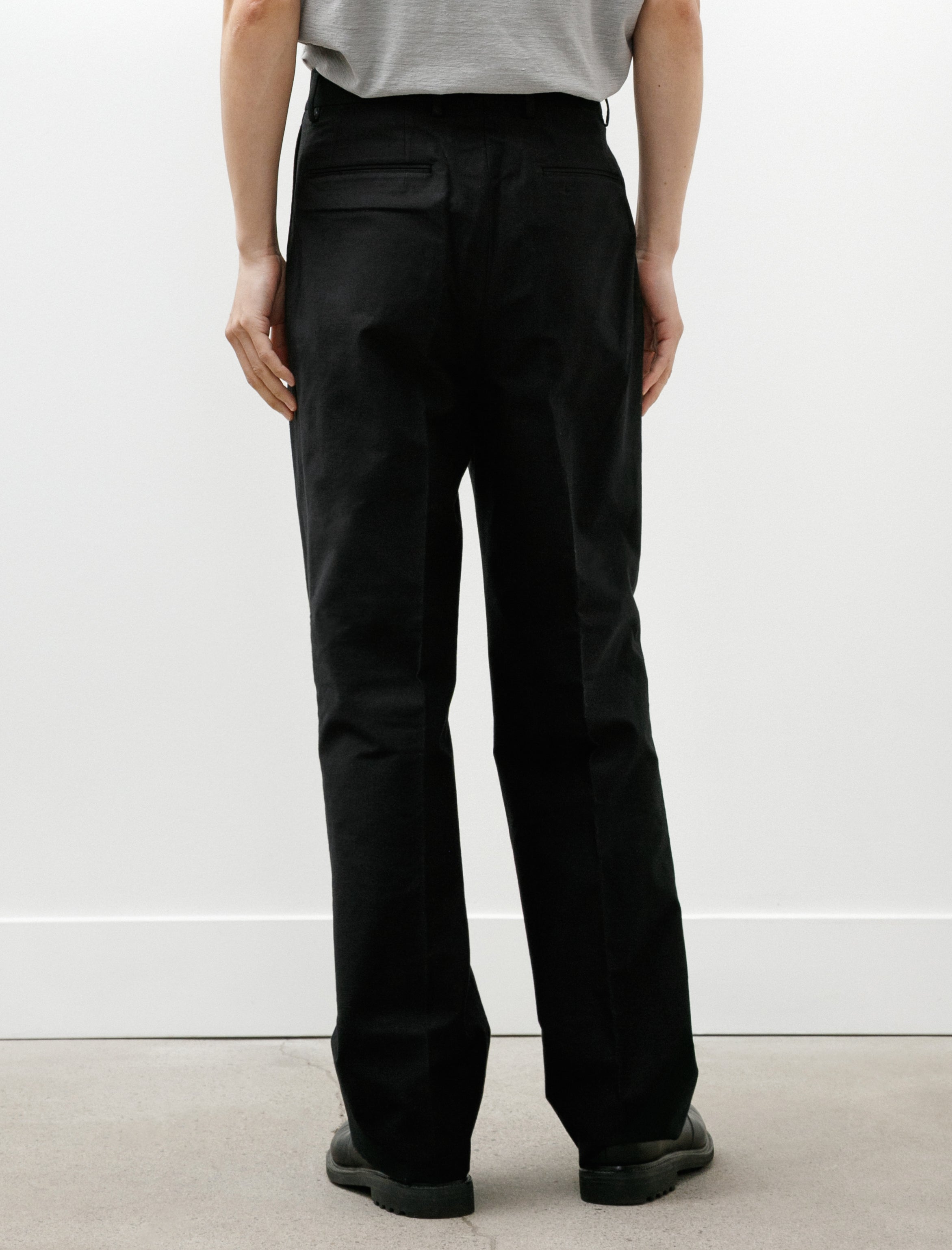 Neat C/N Circular Knitting Wide Black